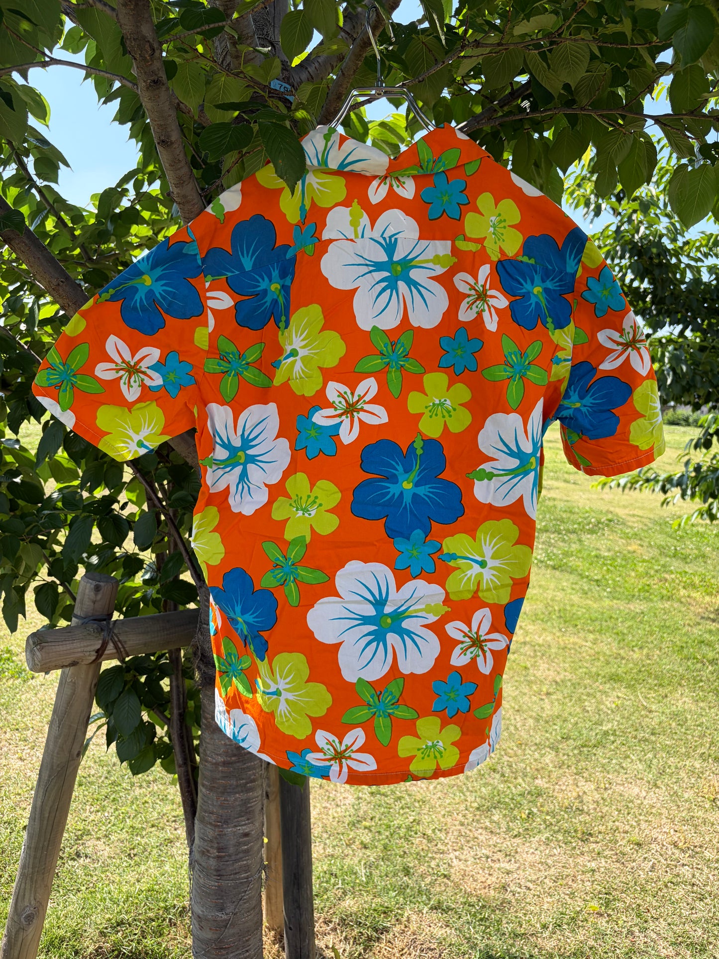 Hawaiian orange Aloha shirt (size L相当)