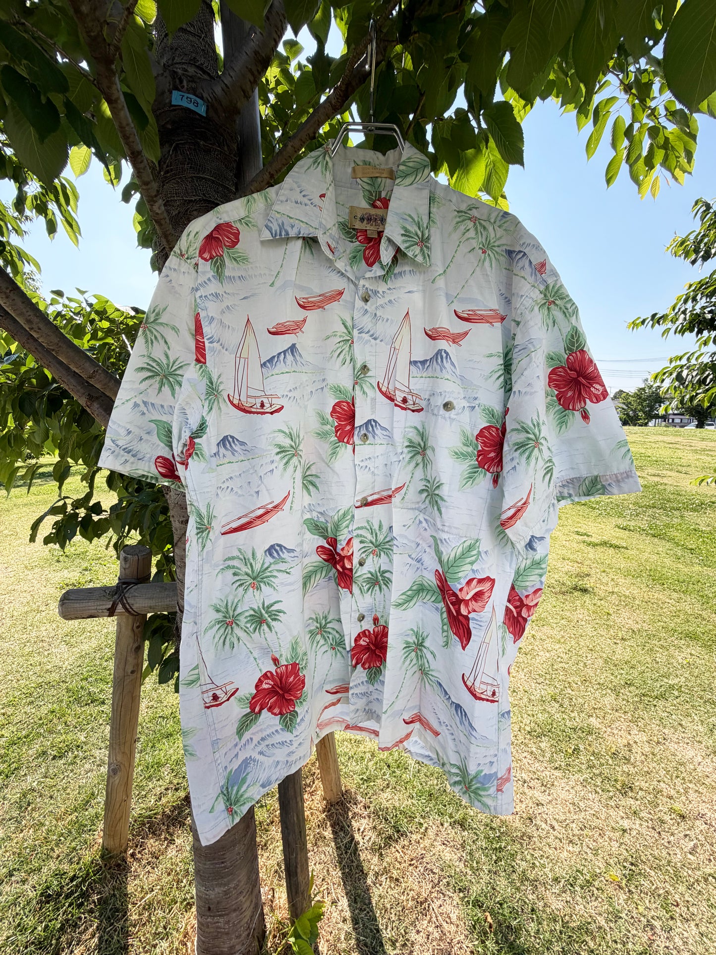 CAMPIA MODA All Over Pattan Cotton Aloha Shirt (men's M)