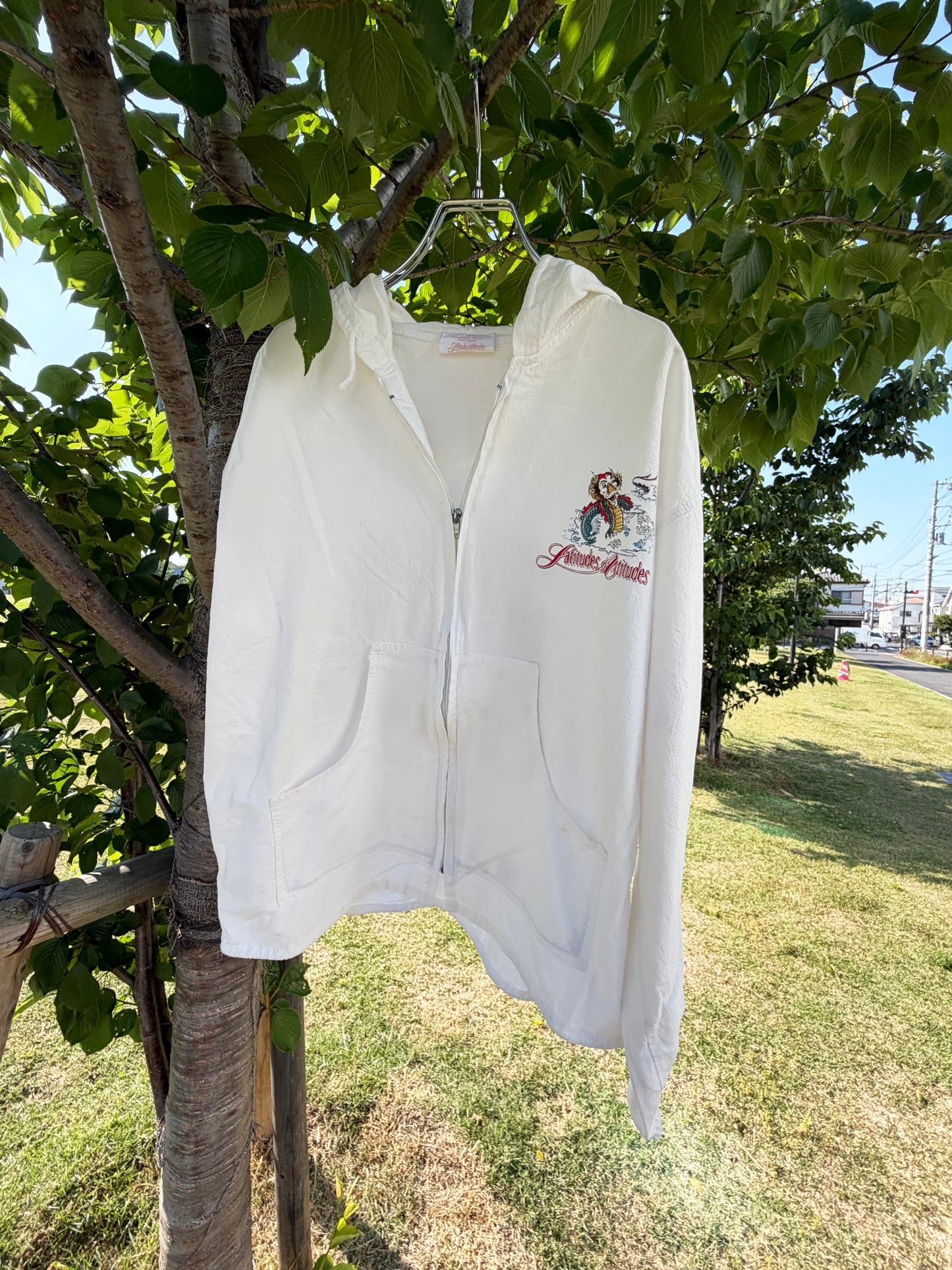 「Don't Dream your life, Live your dream」Beach Hoodie (men's M)