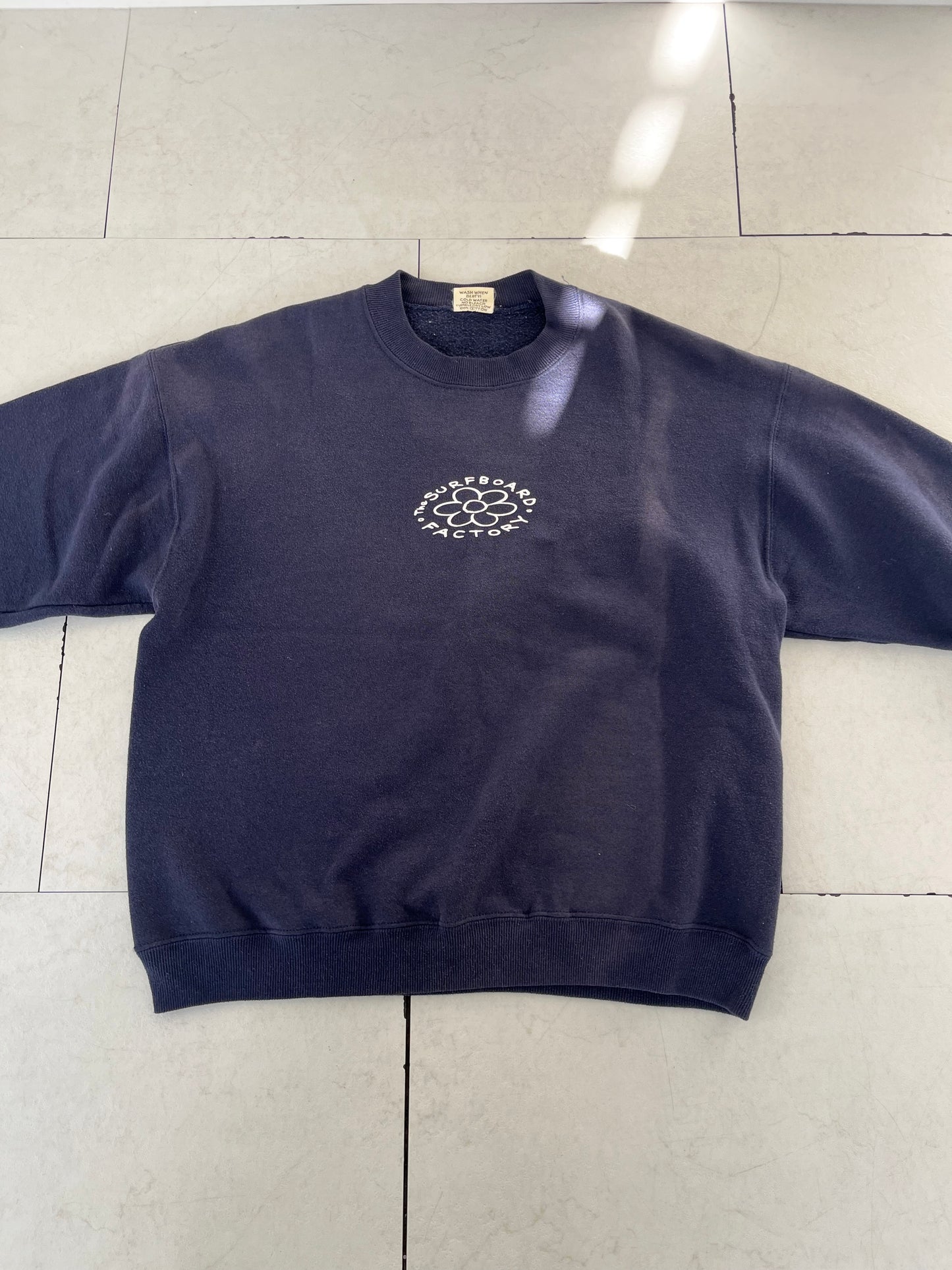 【Vintage】90's The Surf Board Factory Sweat Shirt Made in USA (men's L)