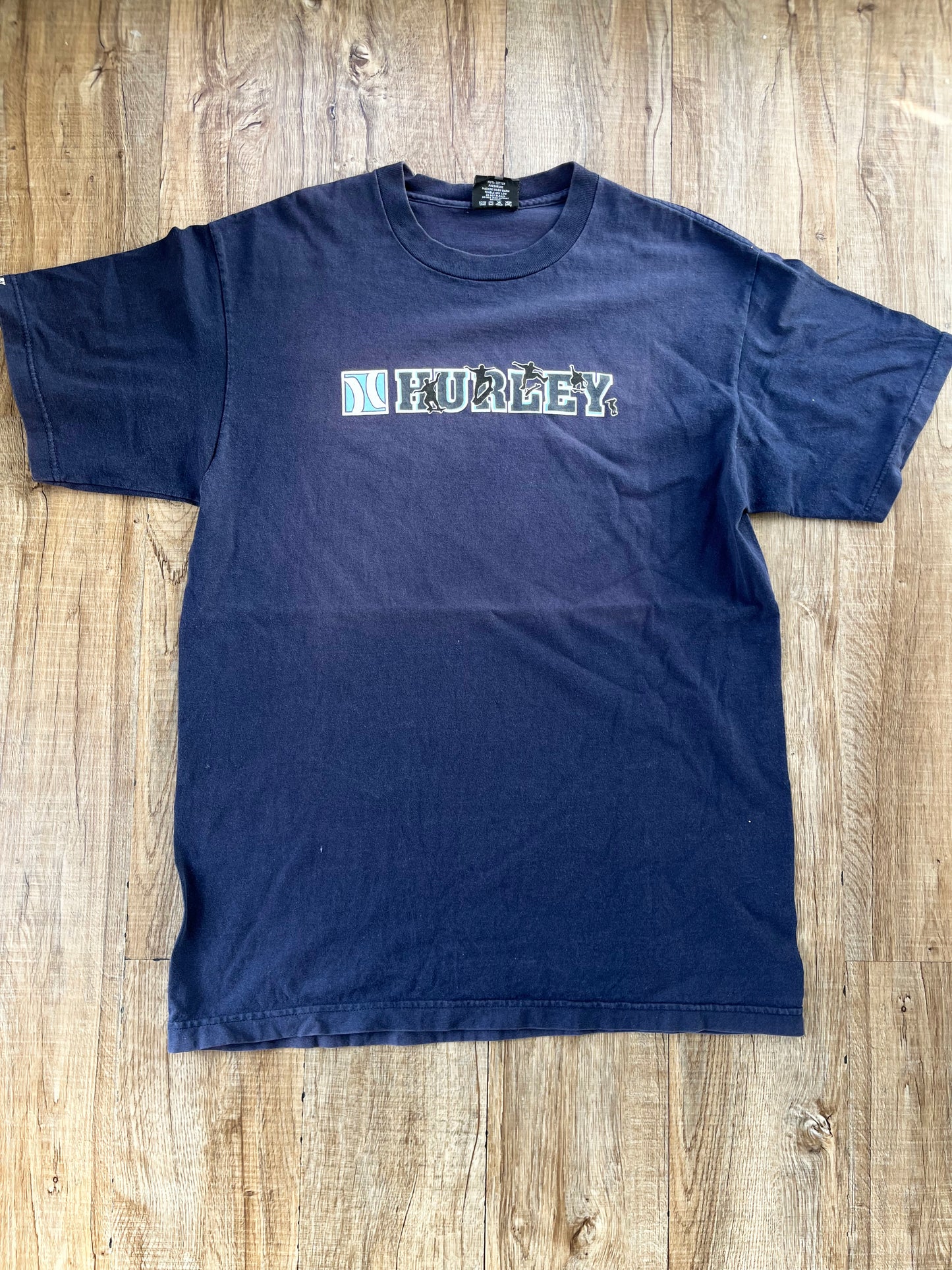 90s/Early 2000s HURLEY Skate Design  T-shirt (men's L)