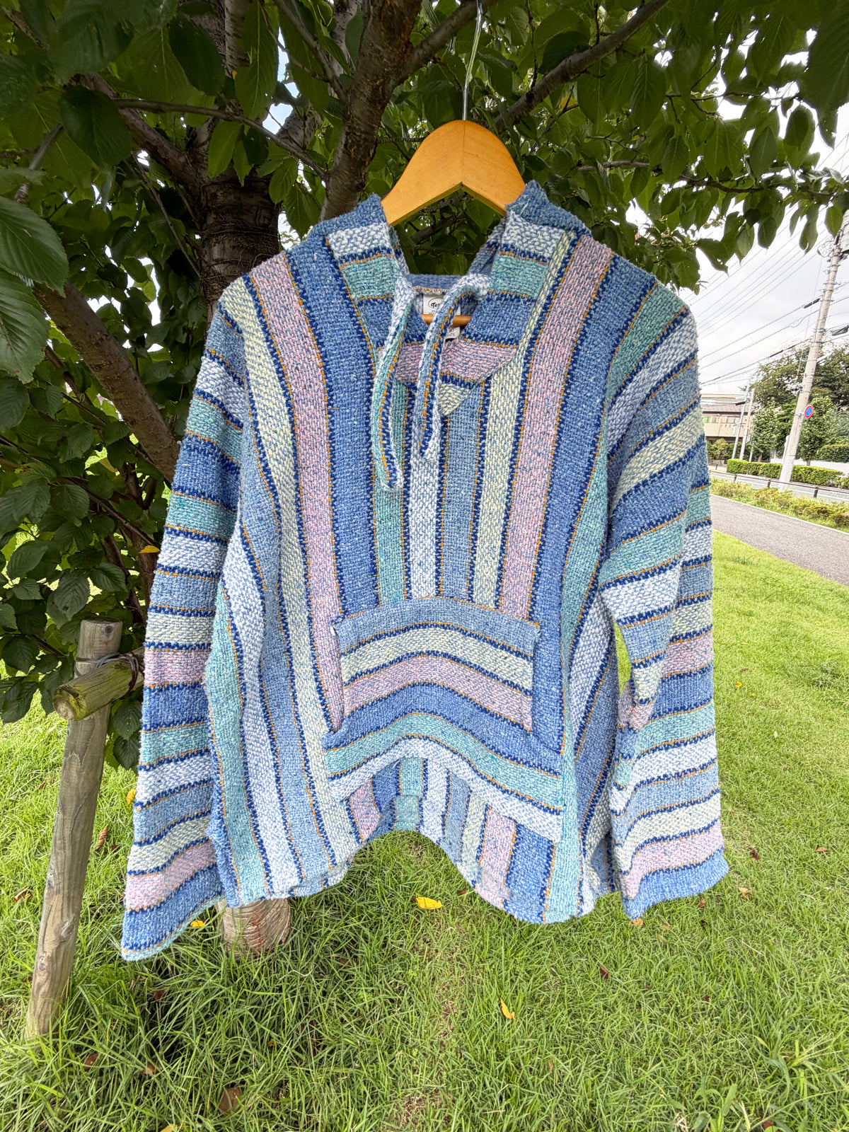 Textiles Pastel Multi stripe Baja Hoodie (size M)