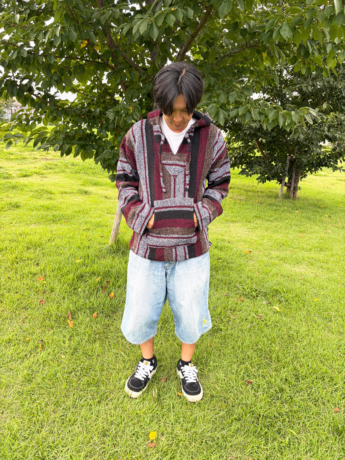 Artesanias Cuamatzi Bordeaux Multi Stripe Baja Hoodie  (size L)