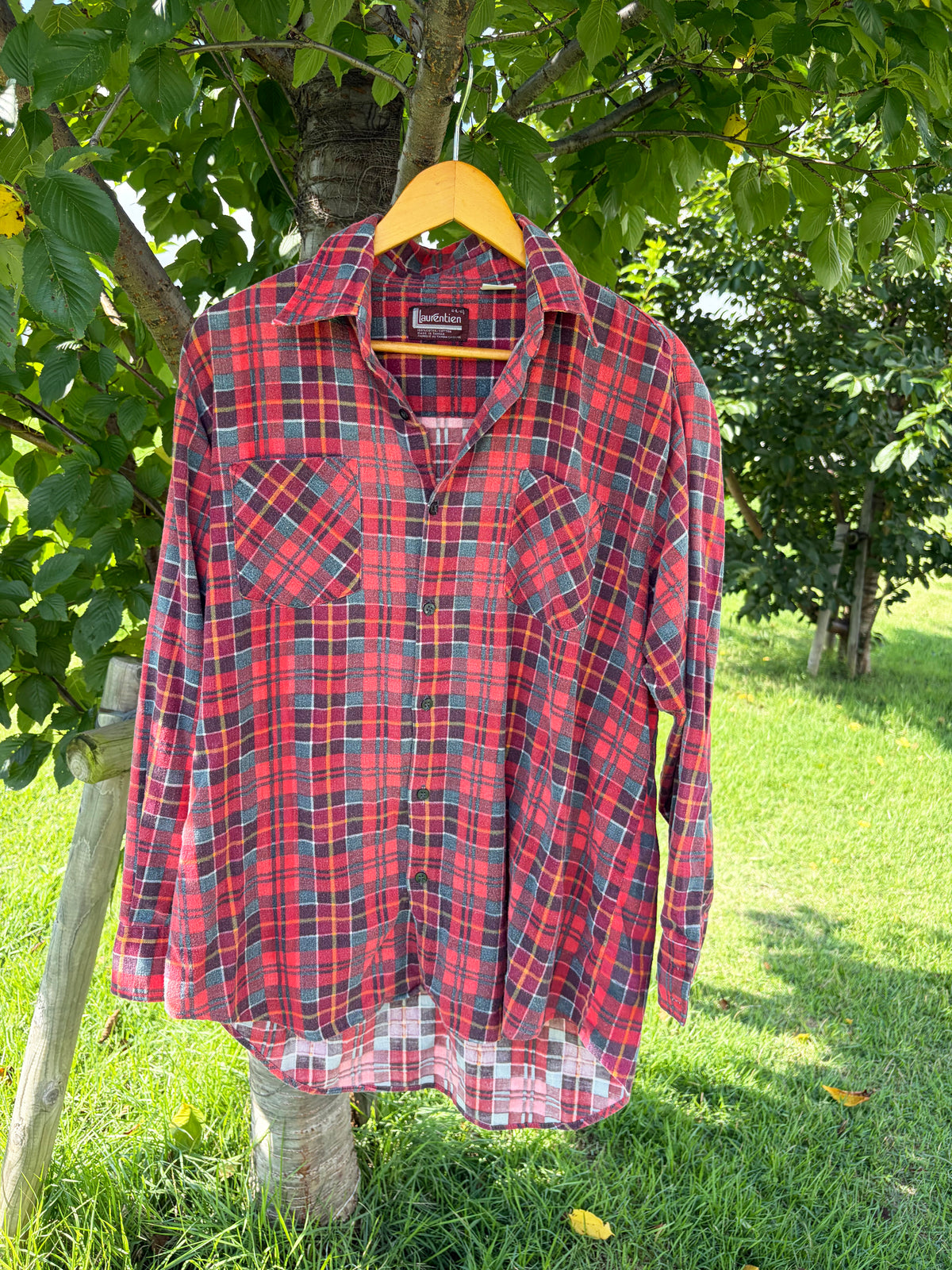 80's Laurentienn Light Flannel Shirt (men's L)