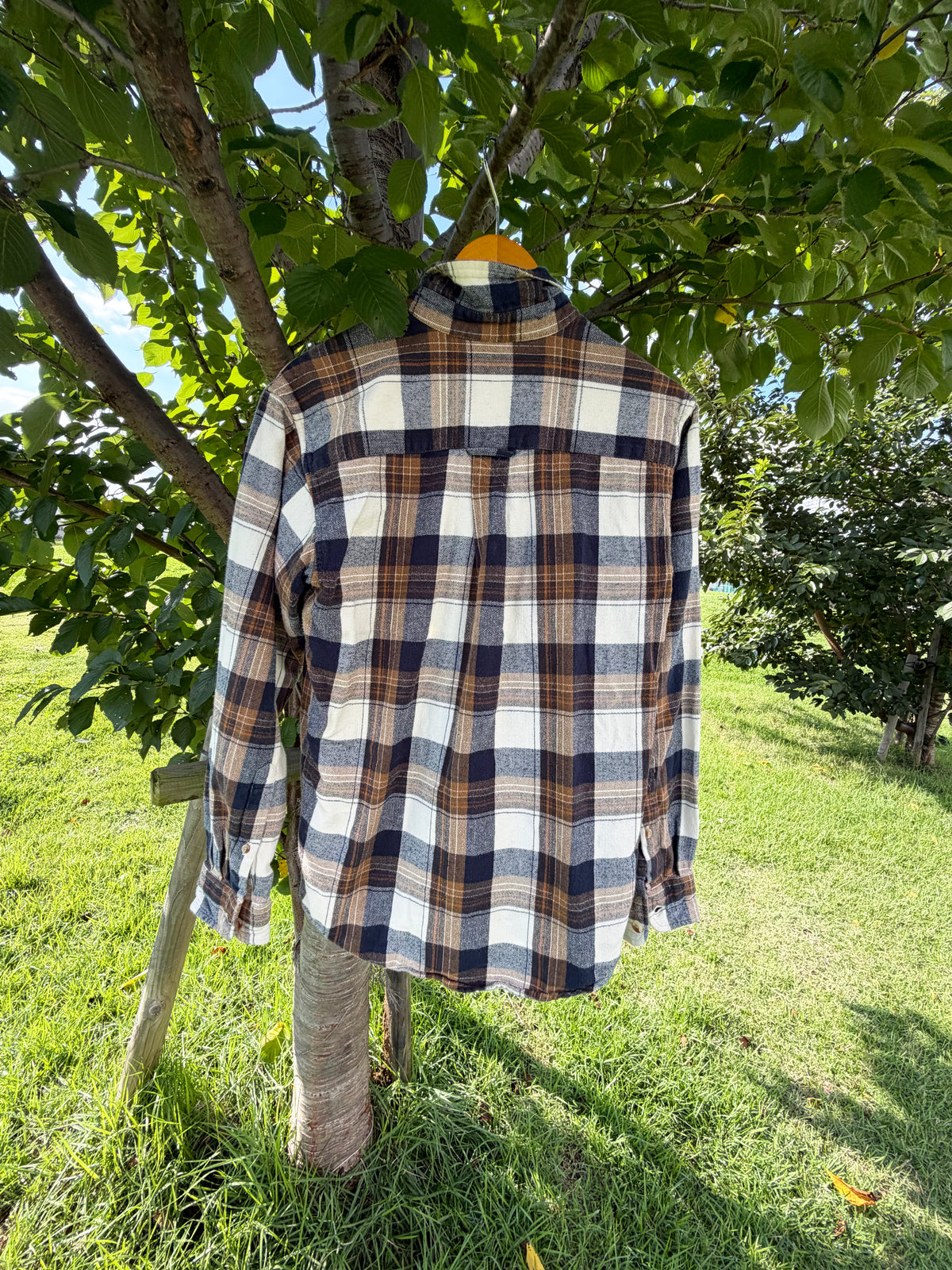 Red Head Light Flannel Shirt (men's M)