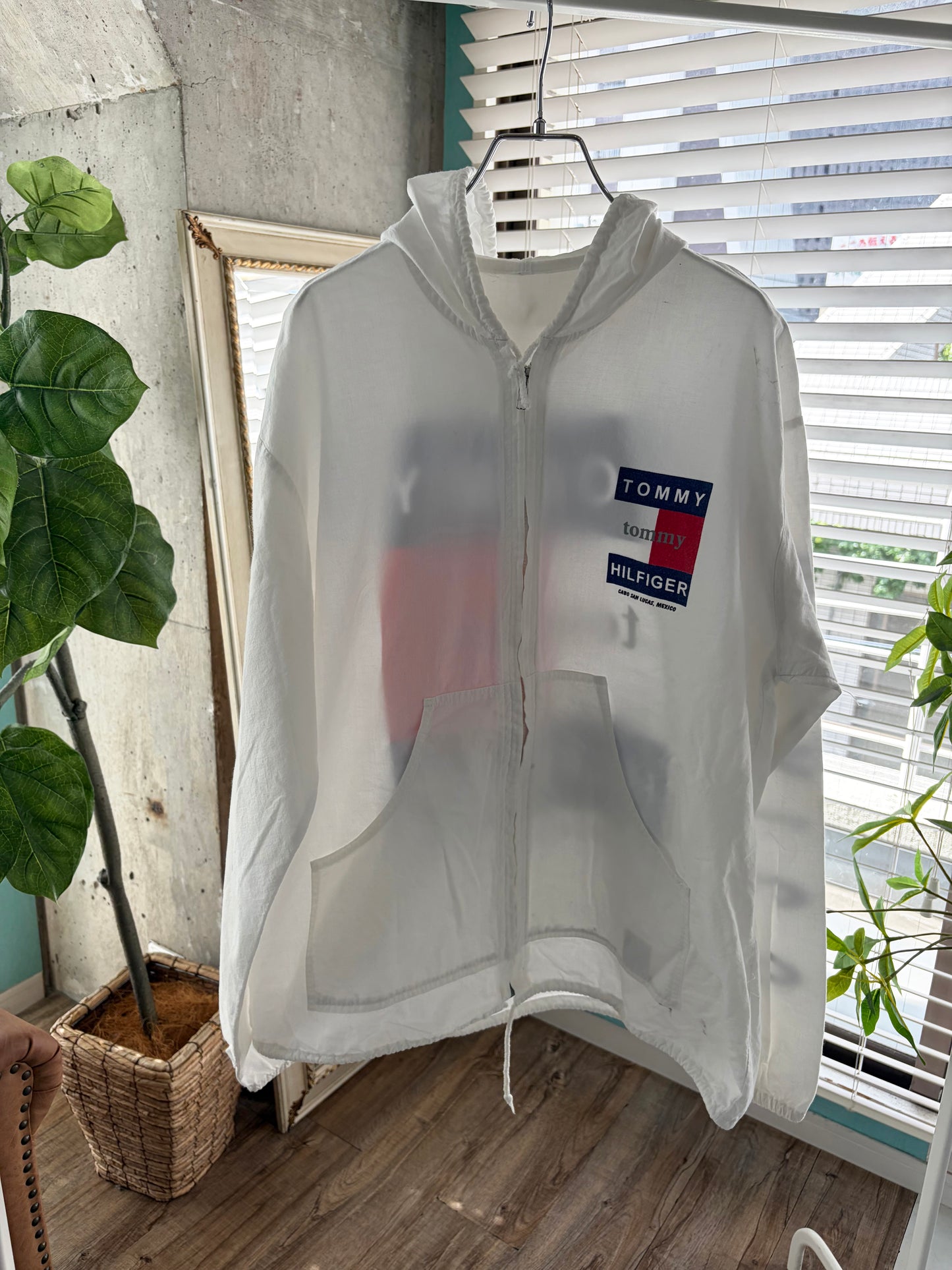 Tommy Hilfiger CABO SAN LUCAS MEXICO Cotton Beach Hoodie（men's M相当）※汚れあり