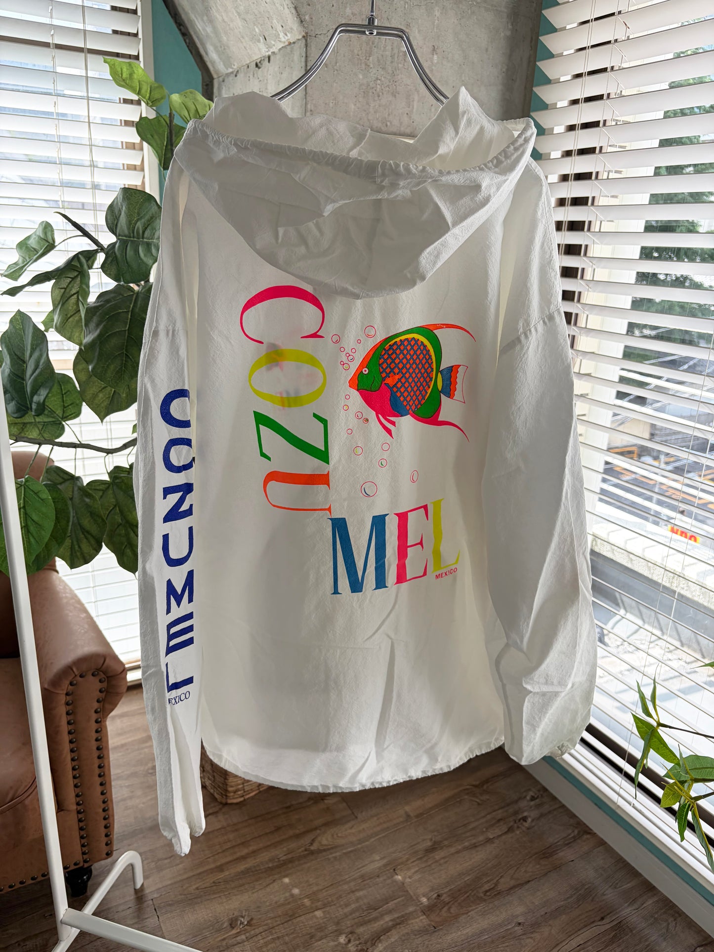 COZUMEL NEON FISH Beach Hoodie (men's L-XL)※汚れあり