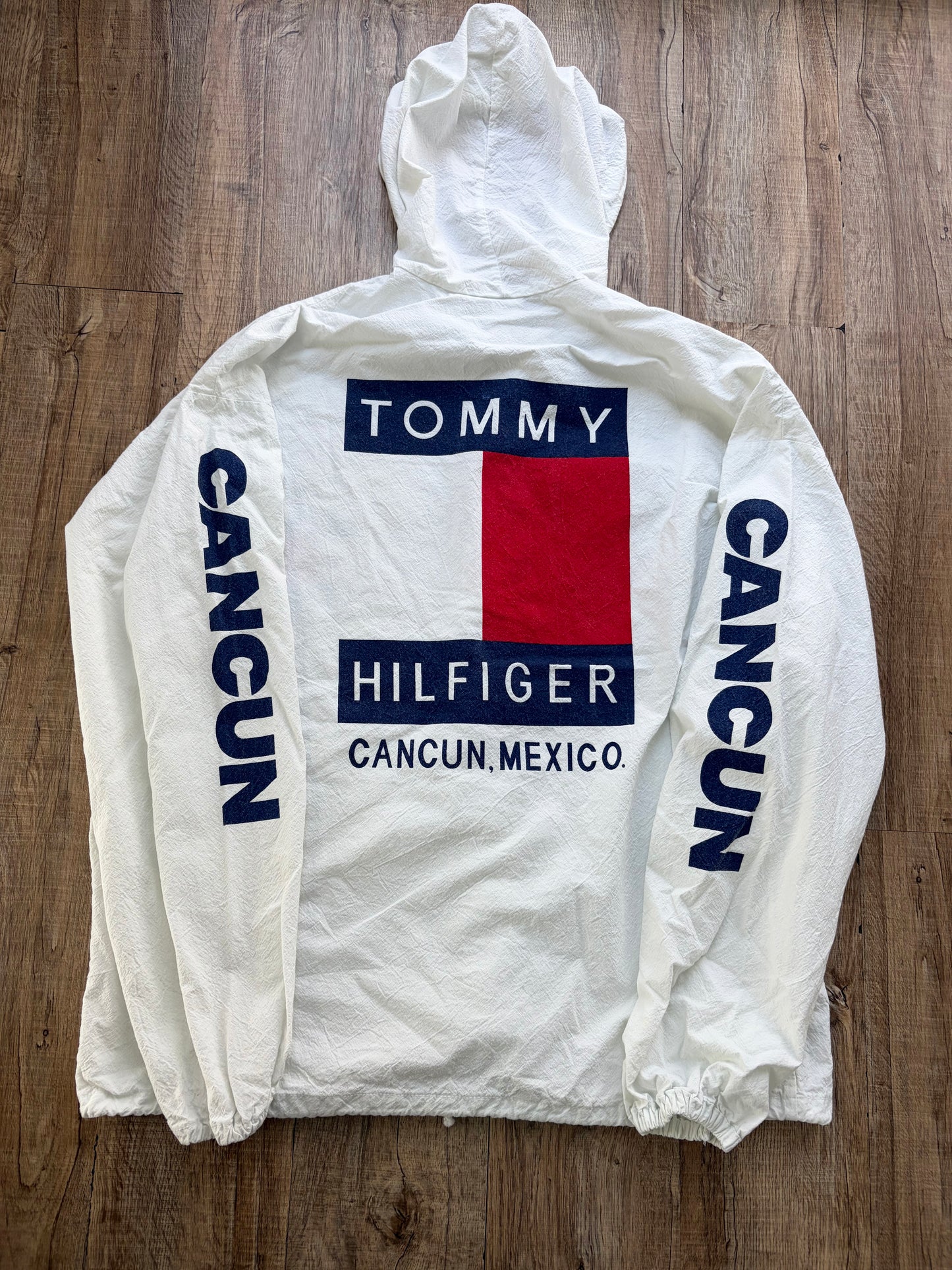 Tommy Hilfiger CANKUN MEXICO Beach Hoodie (men's XXL)