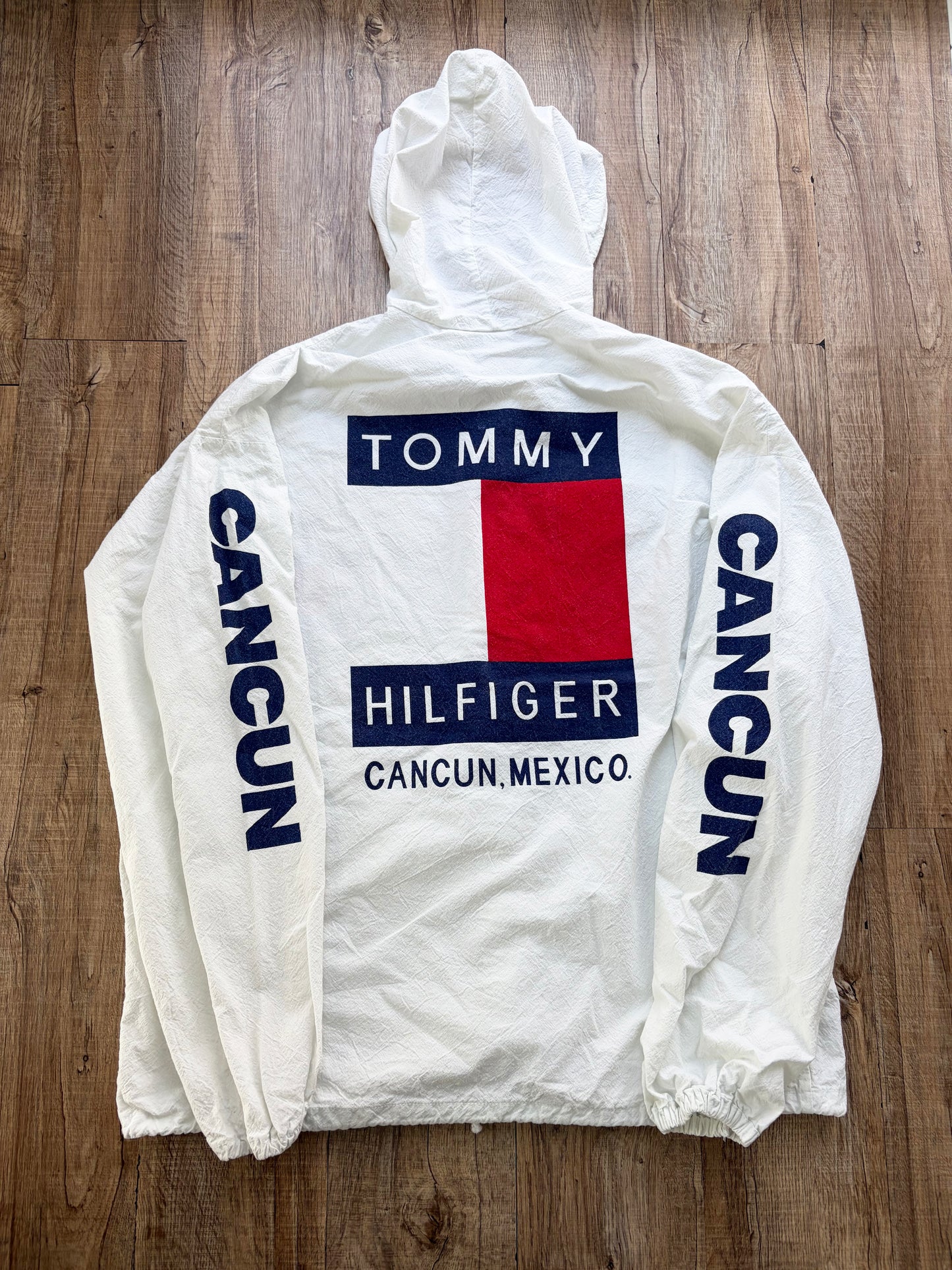 Tommy Hilfiger CANKUN MEXICO Beach Hoodie (men's XXL)