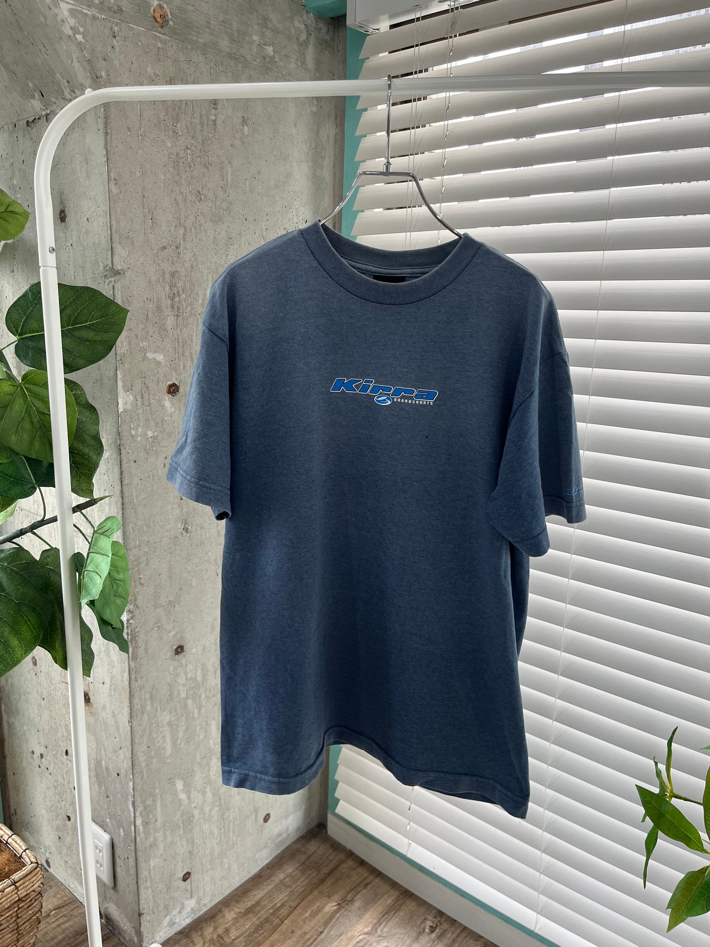 00's KIrra Boarrd Shorts T-shirts (men's M)