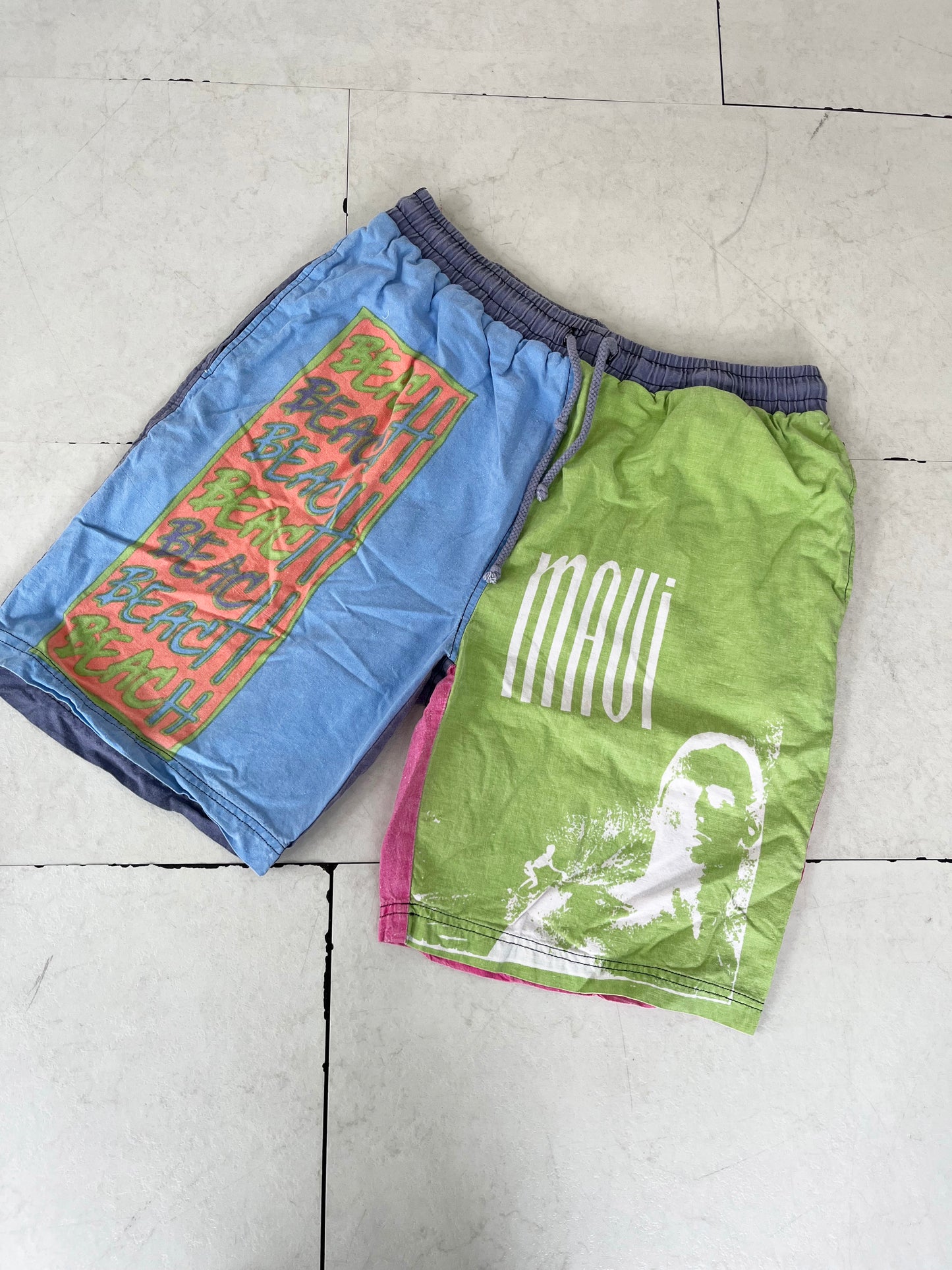 80's EURO vintage Beach!Beach!Beach! cotton beach shorts (size M)