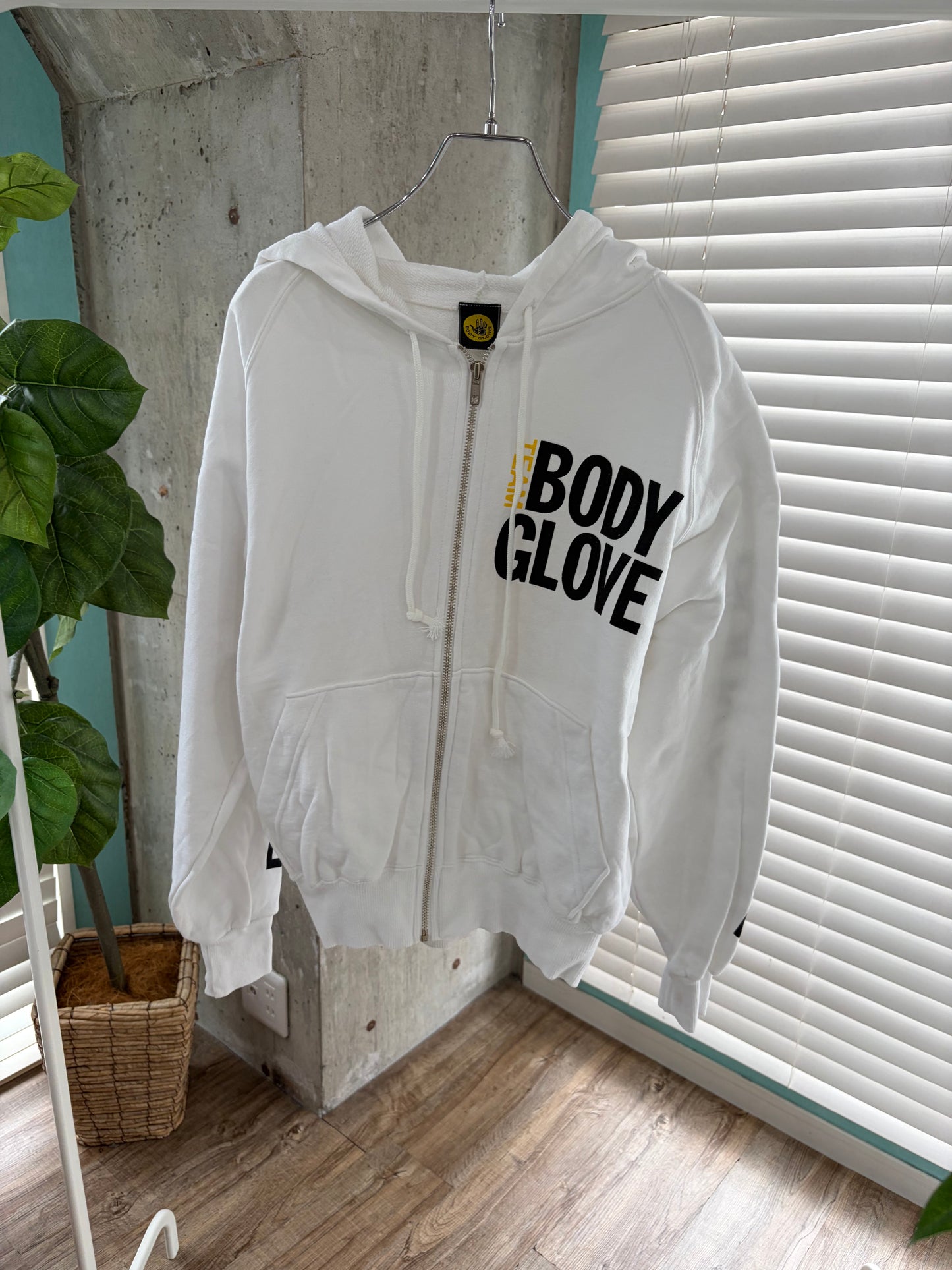 90's BODY GLOVE Zip-up Hoodie white (size M)