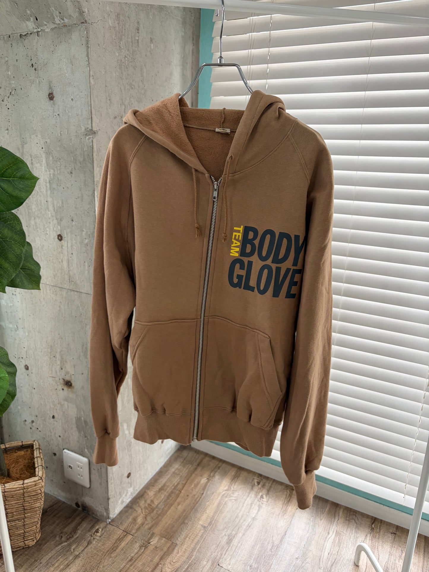 90's BODY GLOVE Zip-up Hoodie Beiju(size M)