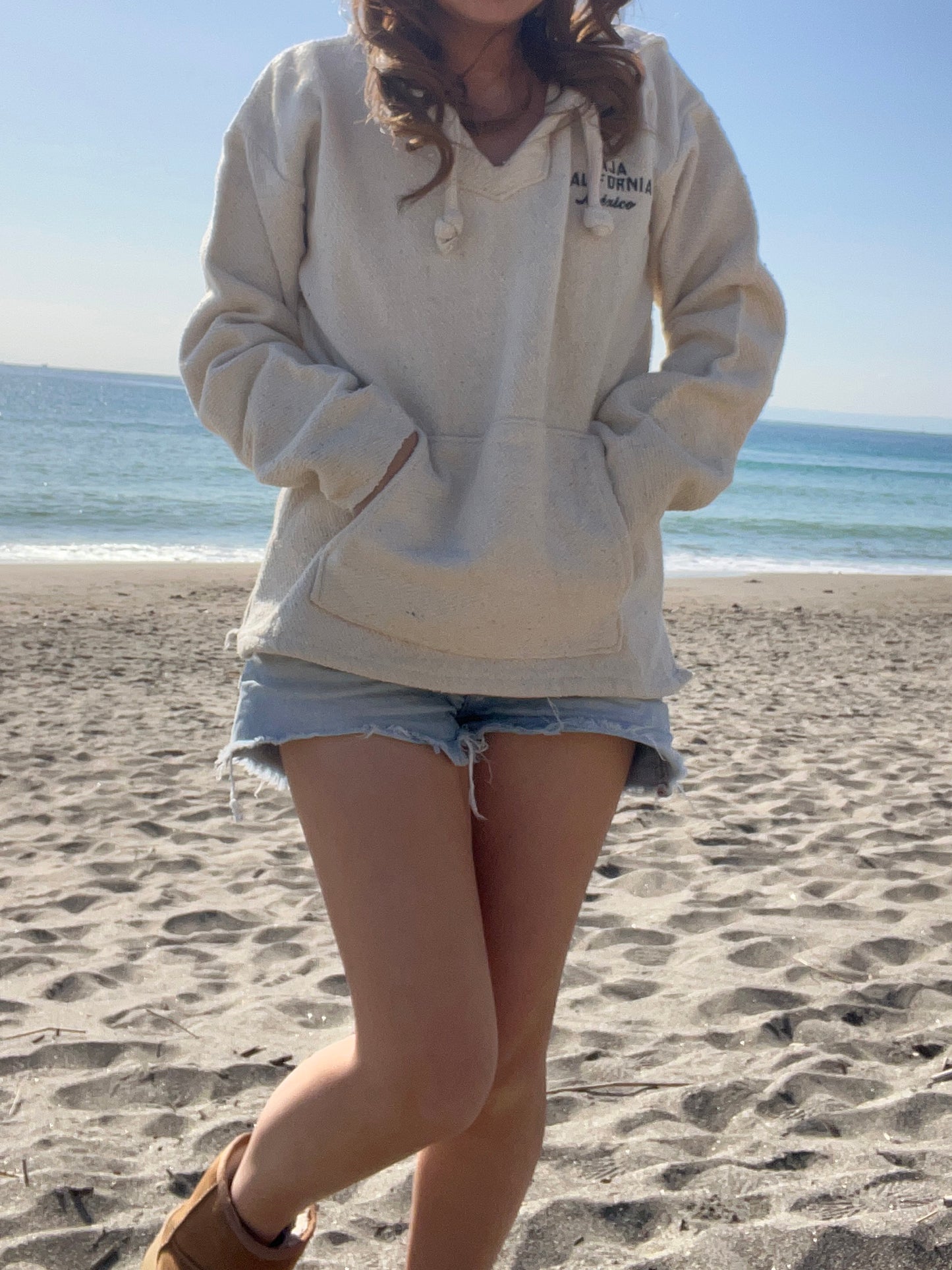 Maui and sons Baja Hoodie (women's L)