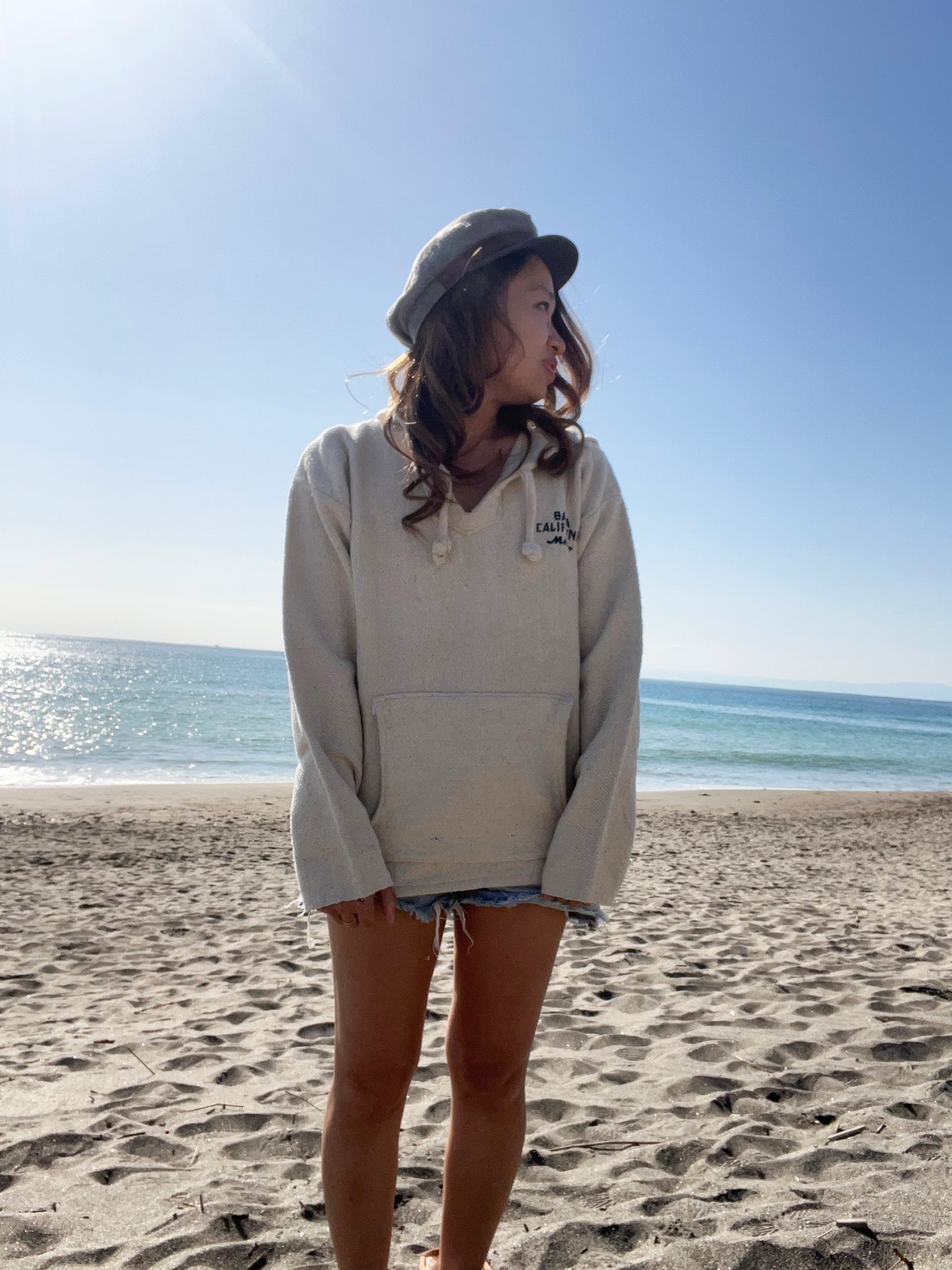 Maui and sons Baja Hoodie (women's L)