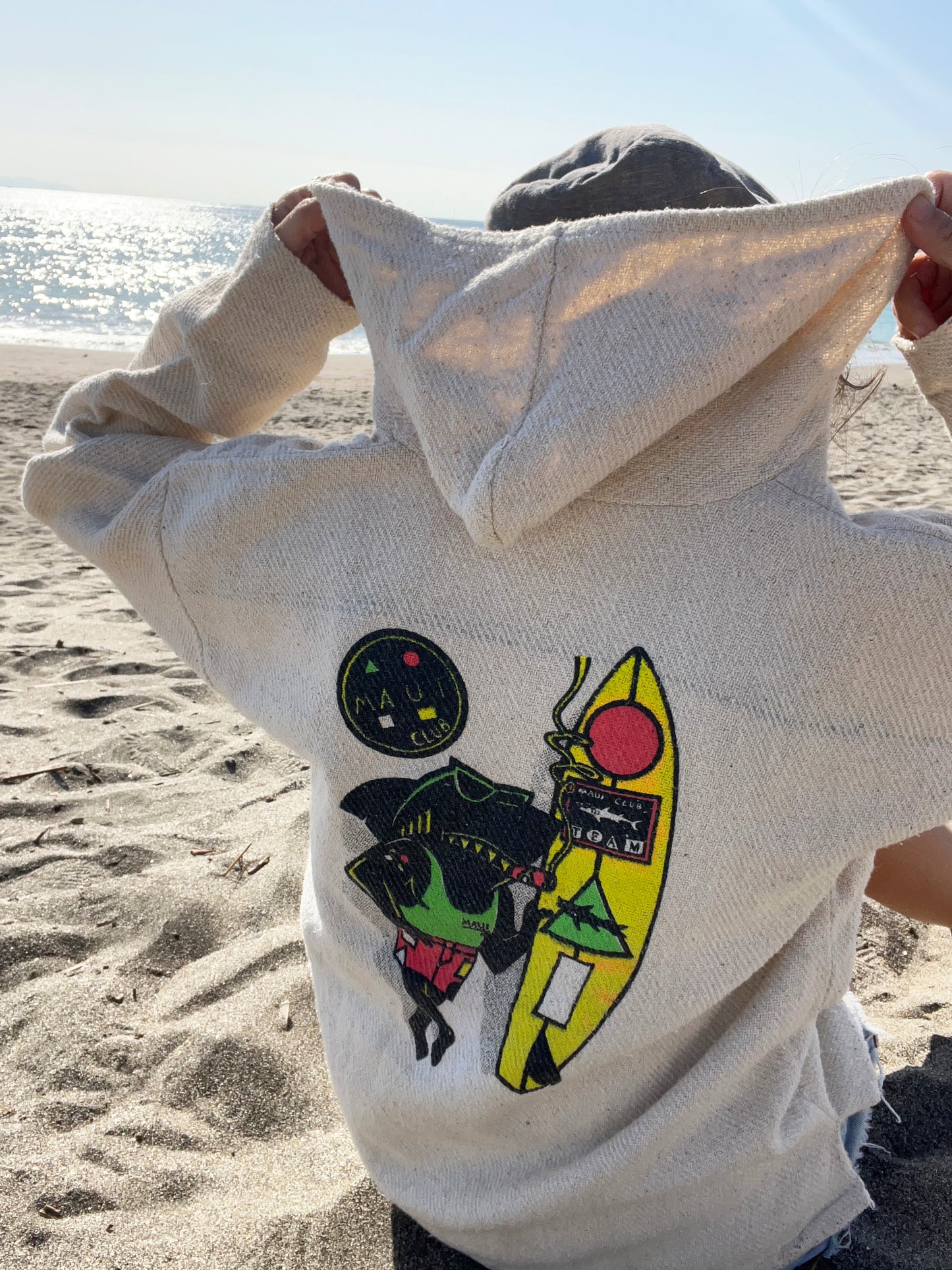 Maui and sons Baja Hoodie (women's L)