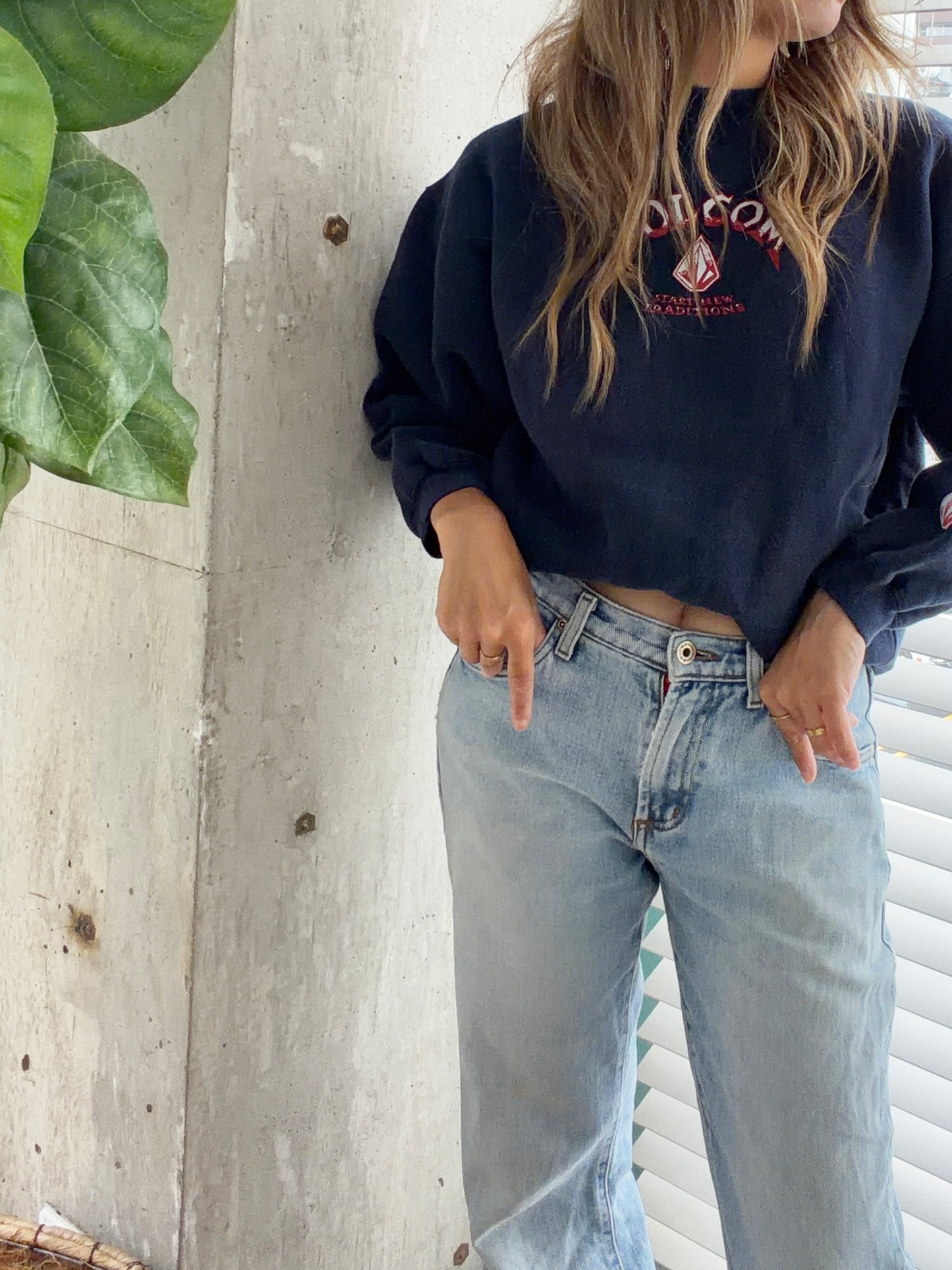 90's-00's Volcom sweat shirts Navy size L
