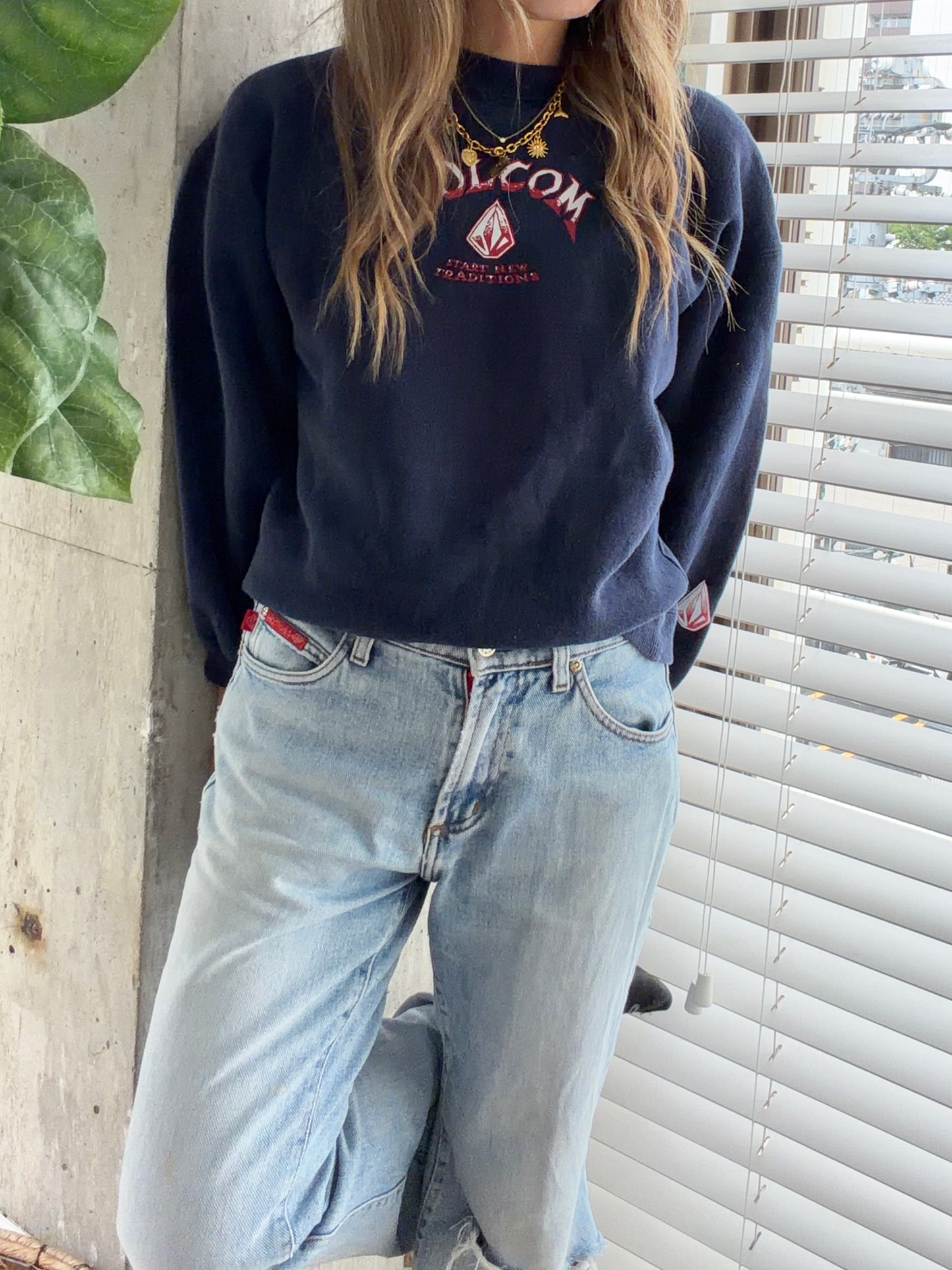 90's-00's Volcom sweat shirts Navy size L