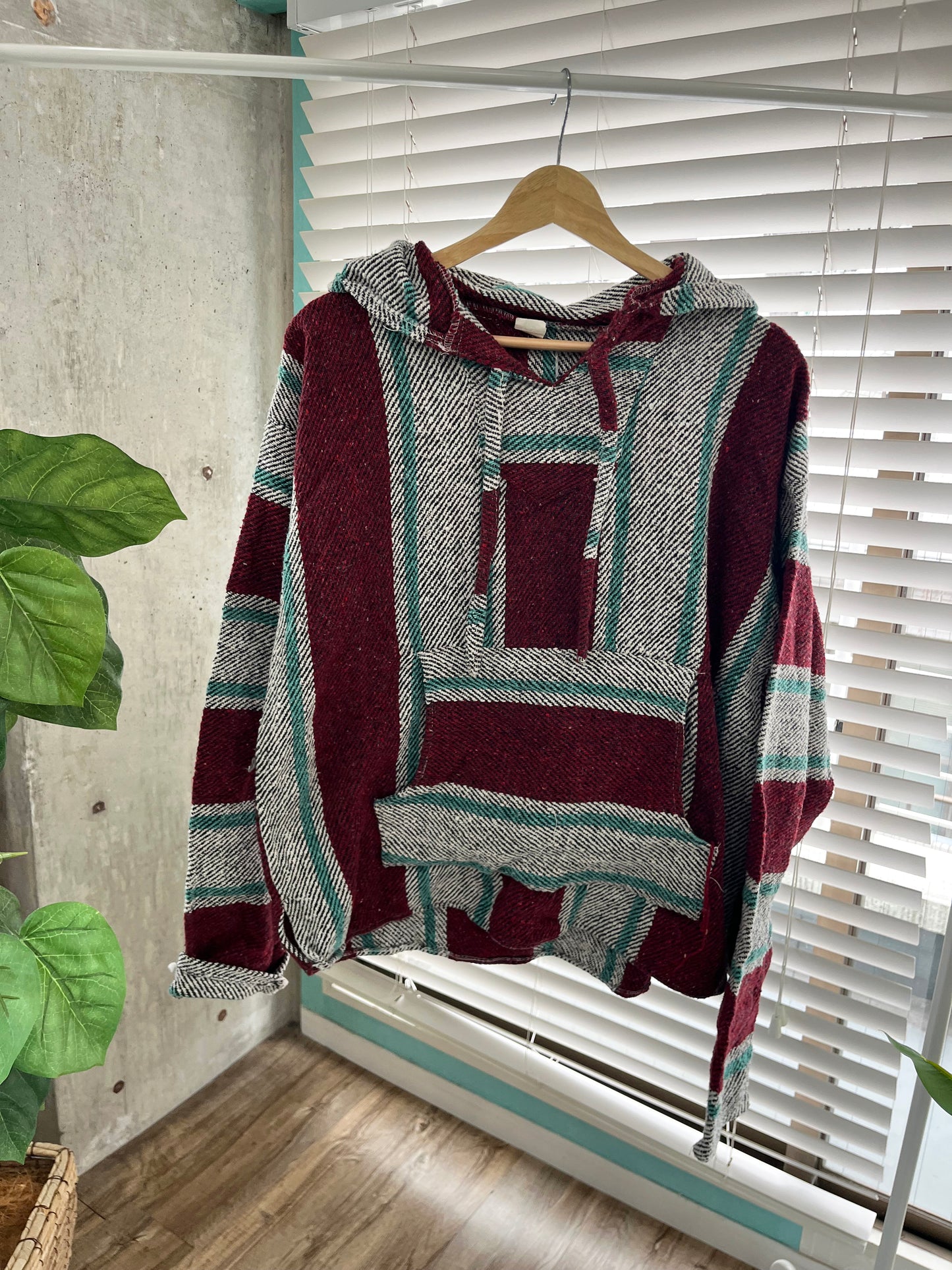 MOLINA Russet pattern Baja Hoodie (size L)