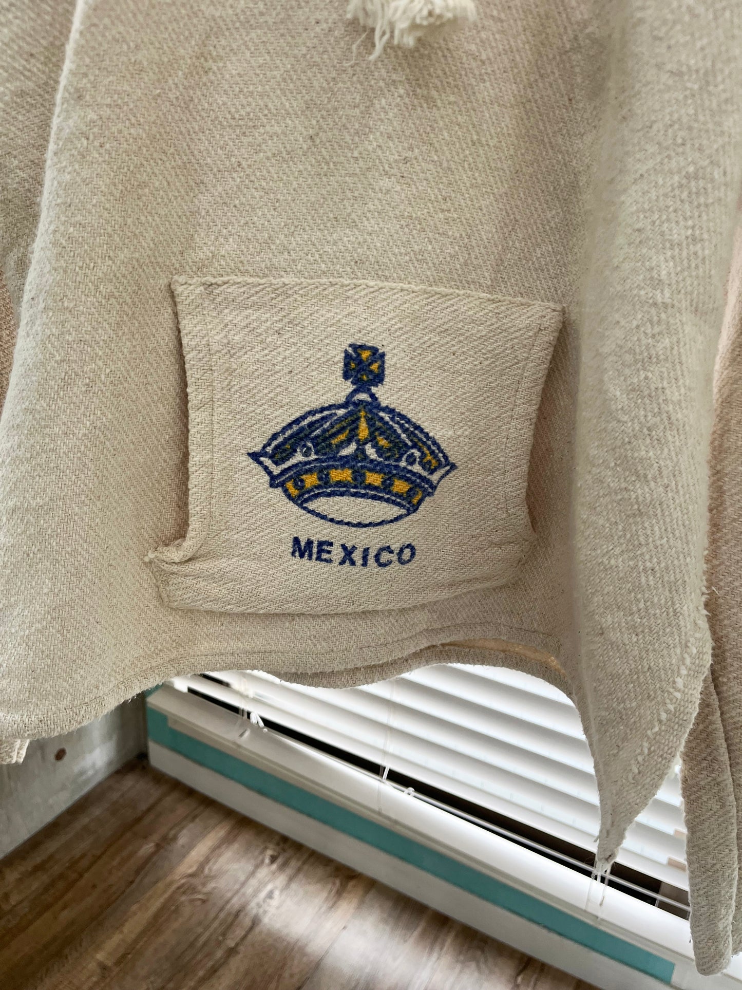 Member of the Mexico Corona Baja Hoodie (size XL※)
