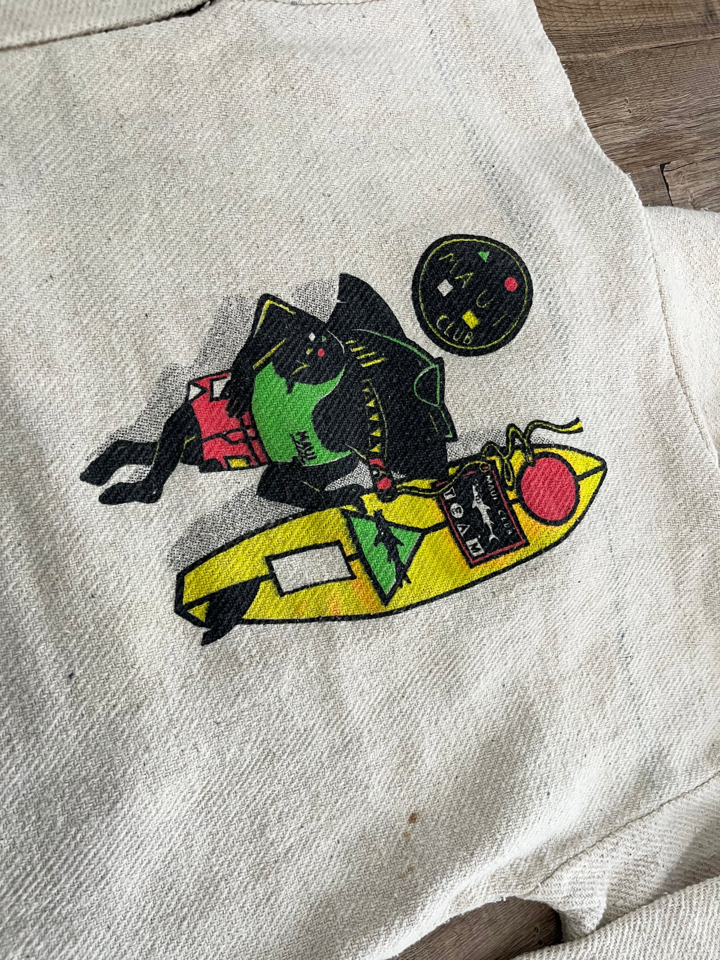 Maui and sons Baja Hoodie (women's L)