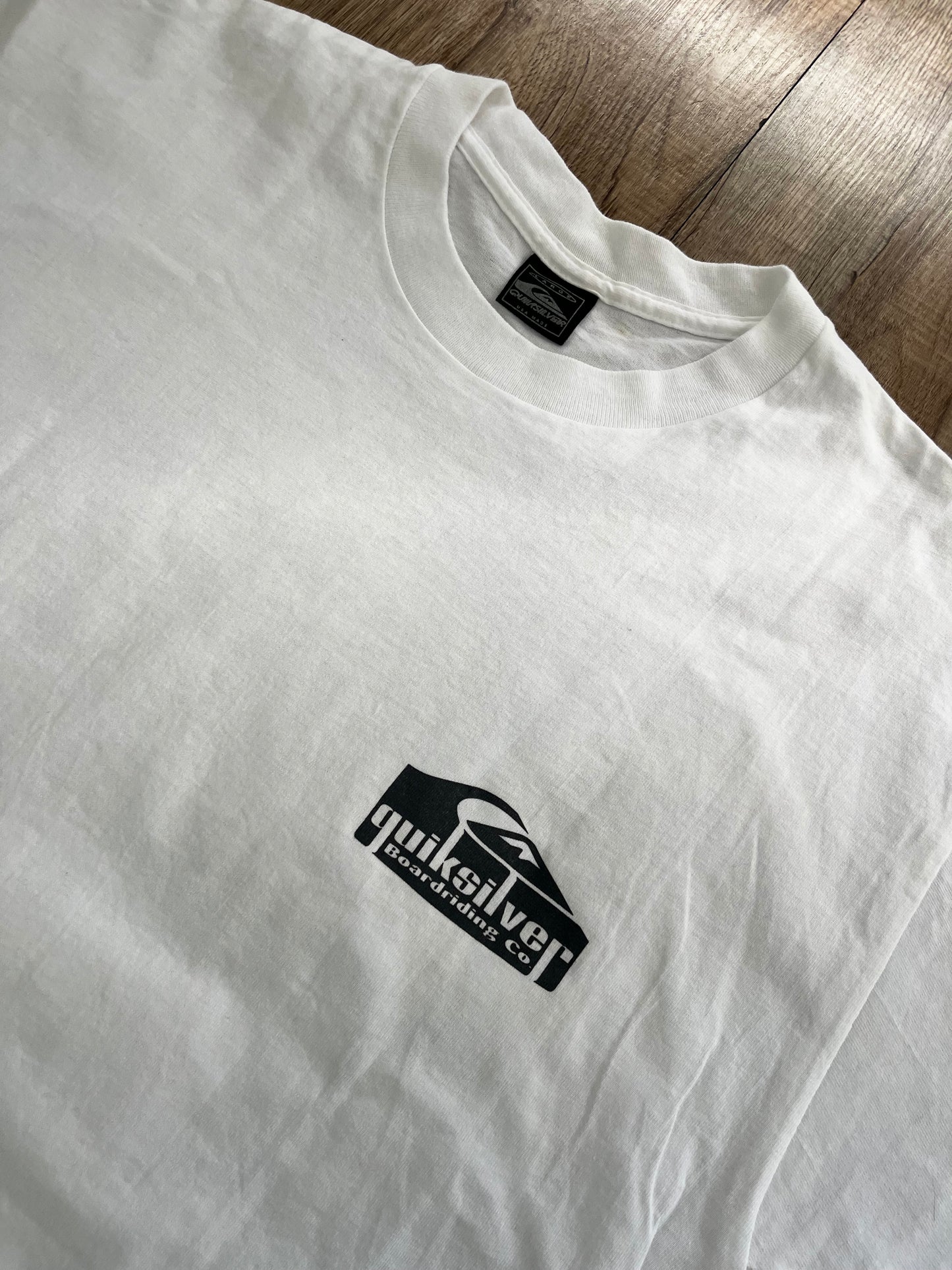 90's Quiksilver Boardriding co. Honoruru Hawaii (size L)