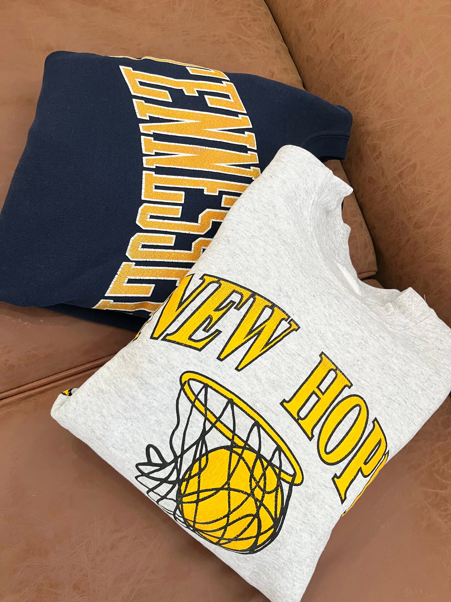 USED NEW HOPE BASKETBALL Sweat Shirt size XL