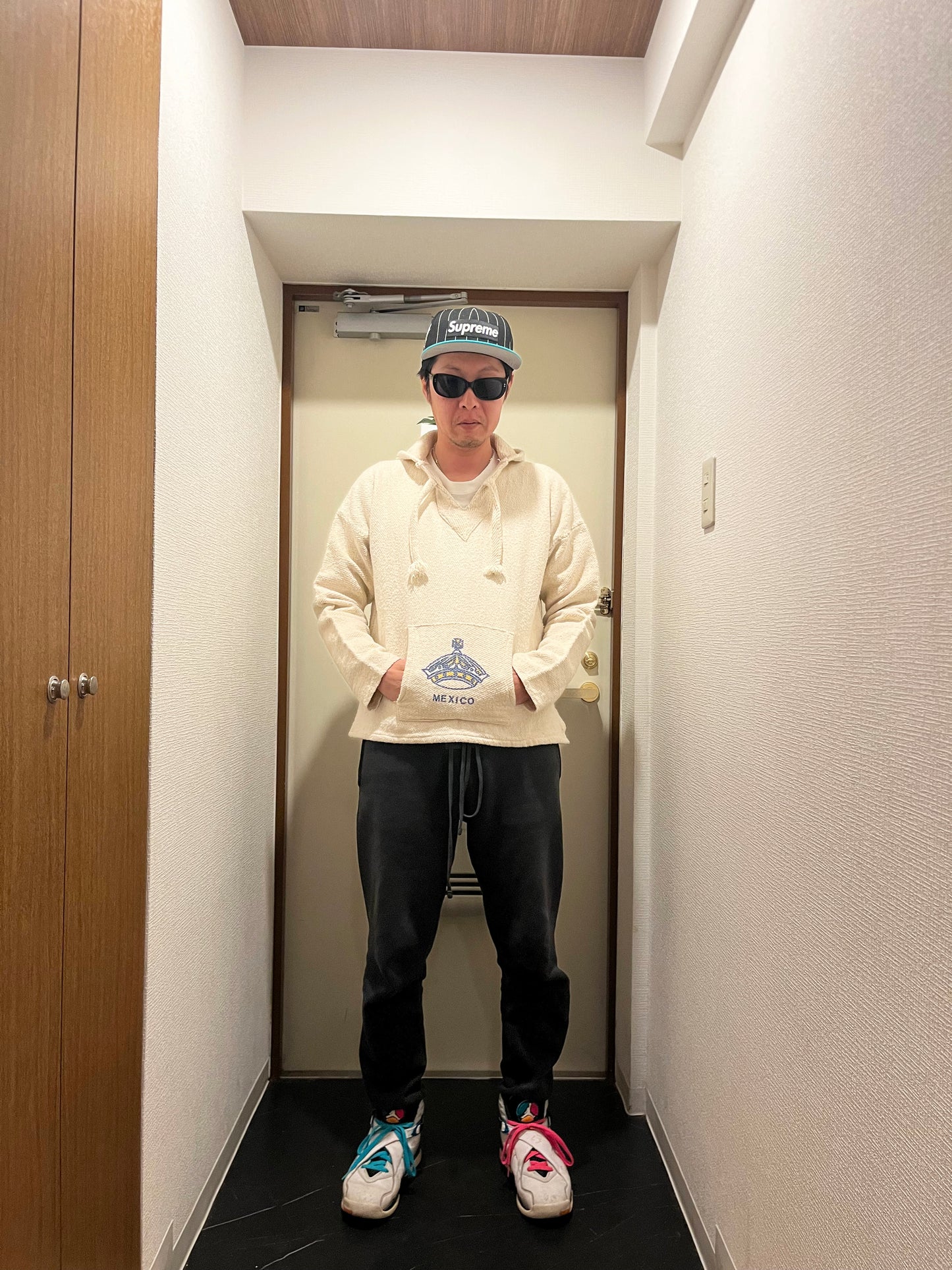 Member of the Mexico Corona Baja Hoodie (size XL※)