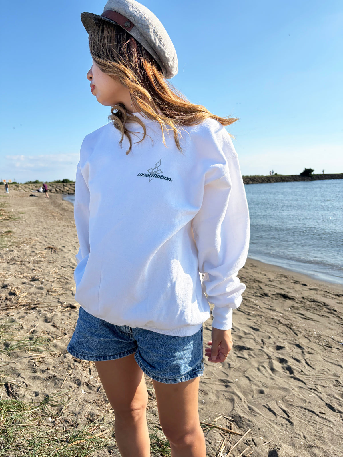 【Legend Surf Collection】90's Local Motion Closs Logo Sweat Shirts size M ※ダメージ有