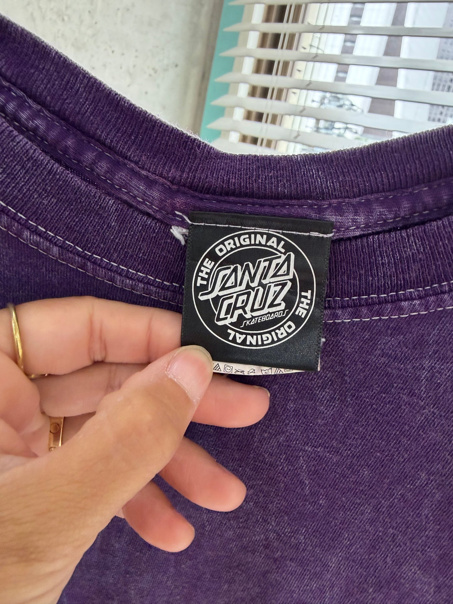00's SANTA CRUZ Butterfly Purple Tee