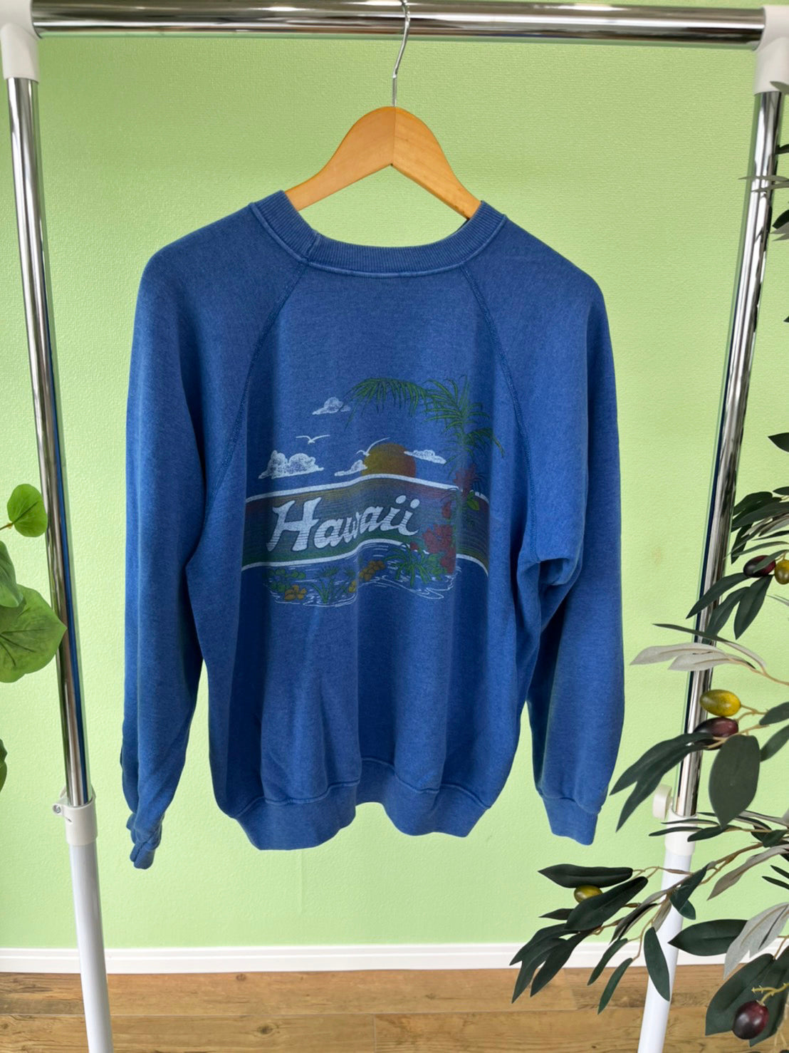 【Hanes 】80's Hawaii Souvenir sweat shirts made in USA (men's XL)