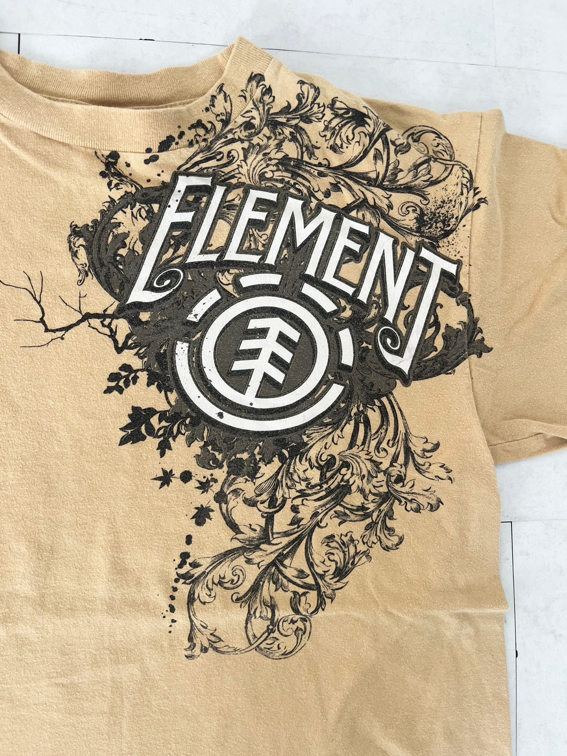 【USED】00's ELEMENT Skate Beige T-shIrt (men's M)