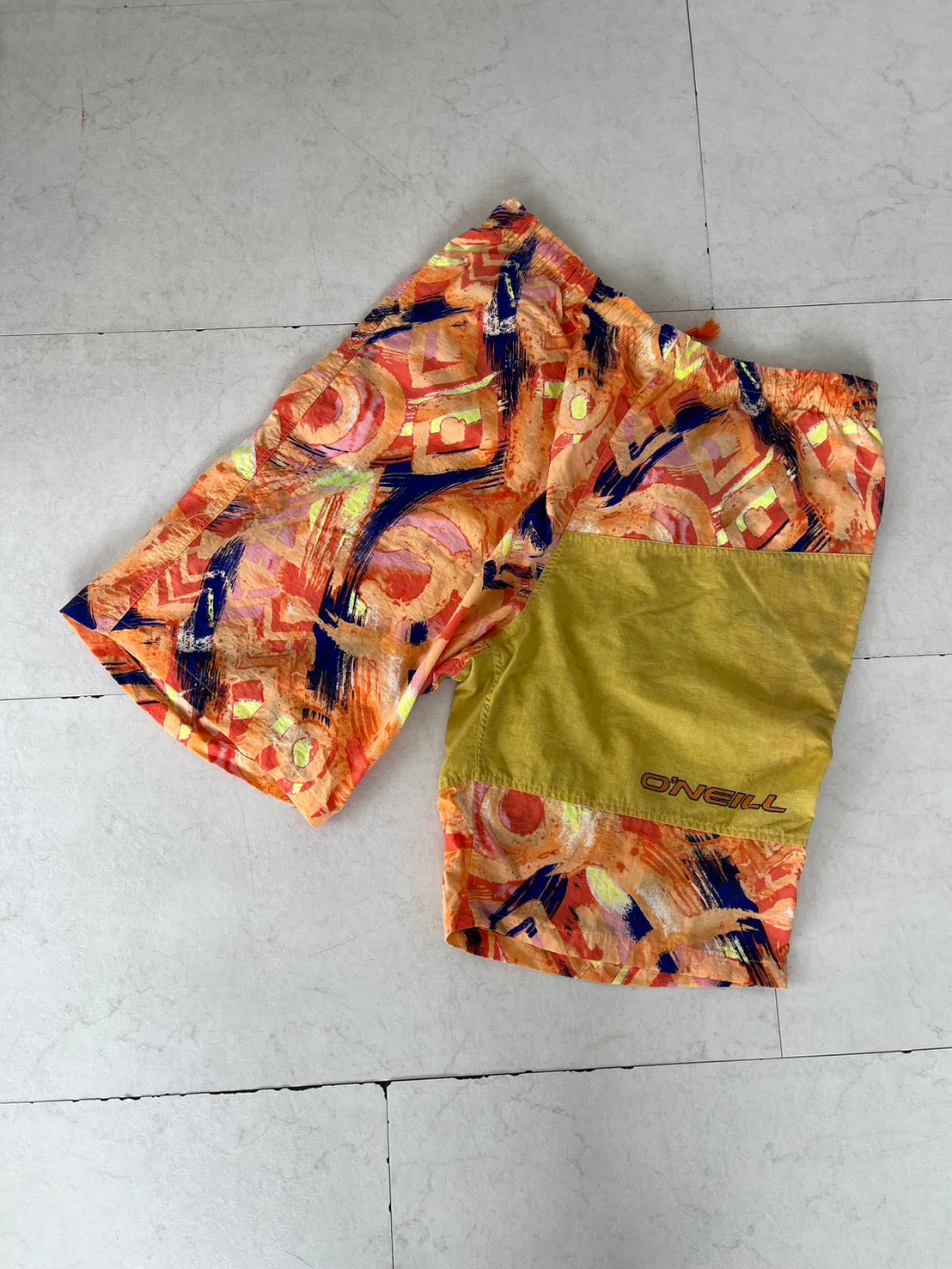 【USED】00's O'NEILL Nylon beach shorts (men's M)