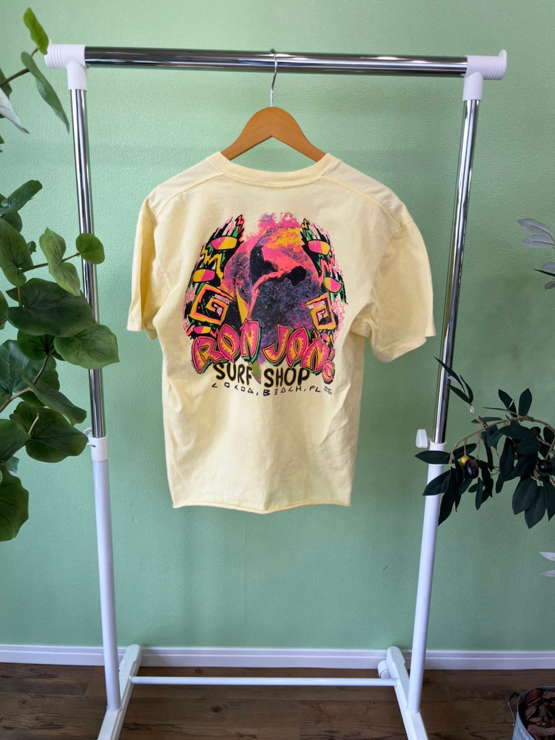 【RON JON】90's RonJon Surf Shop Vintage Pocket T-Shirt  （men's XL)