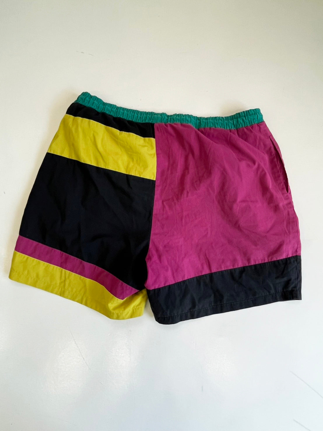 EURO vintage 】BEACH TOWN vintage beach shorts メンズ 水着 サーフ