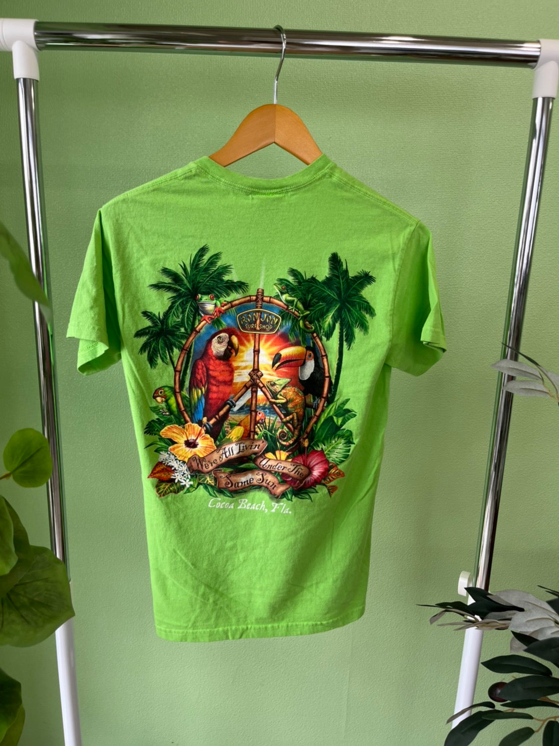 【RON JON】00's RonJon Surf Shop Y2K cocoa beach  T-Shirt  （men's S)