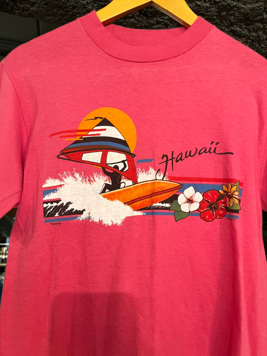【vintage】80's Hanes Hawaii Souvenir T-Shirt  pink (men's M)