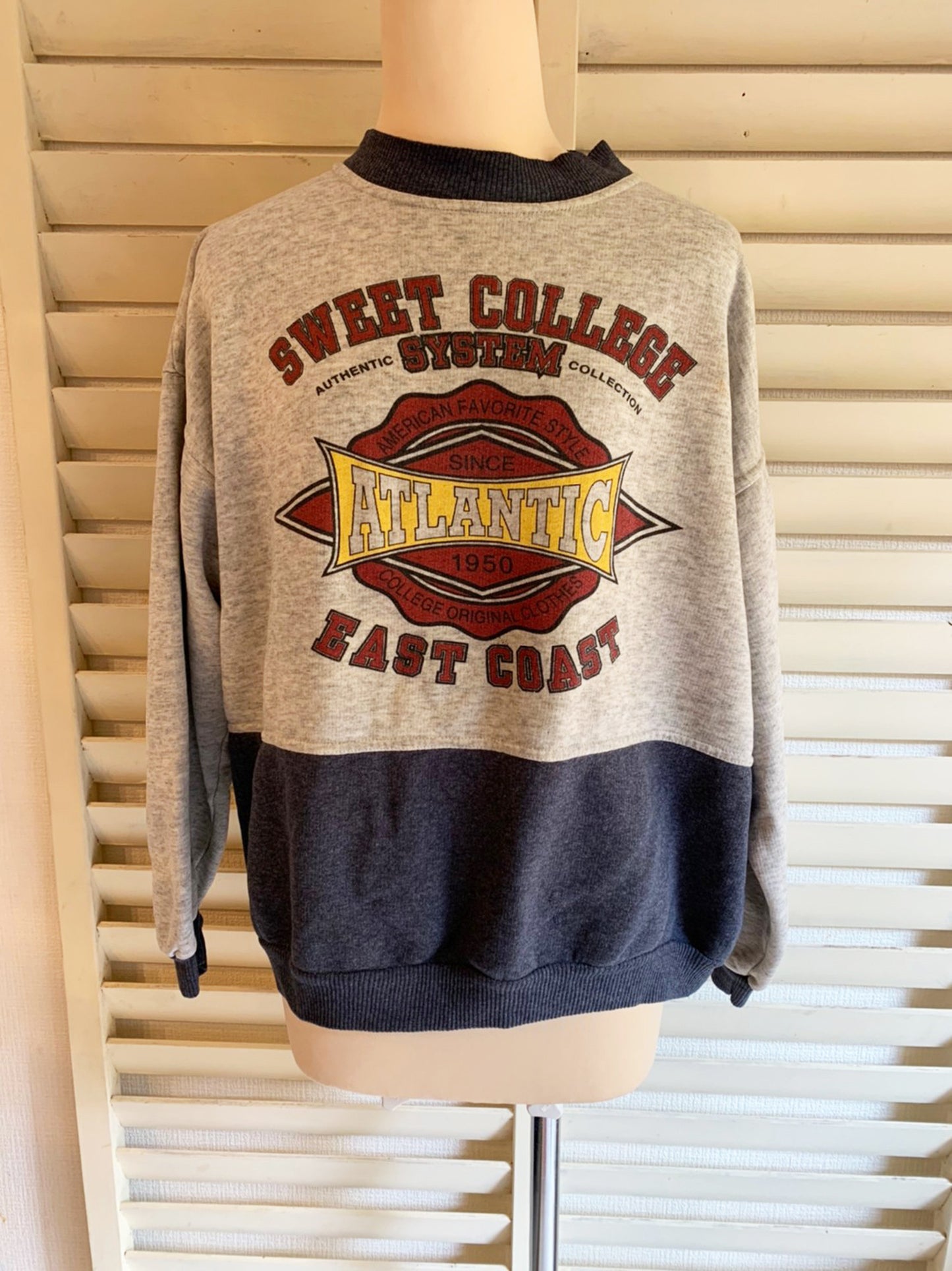 【vintage 】90's カレッジ ロゴ スウェット  USA製　(men's M)