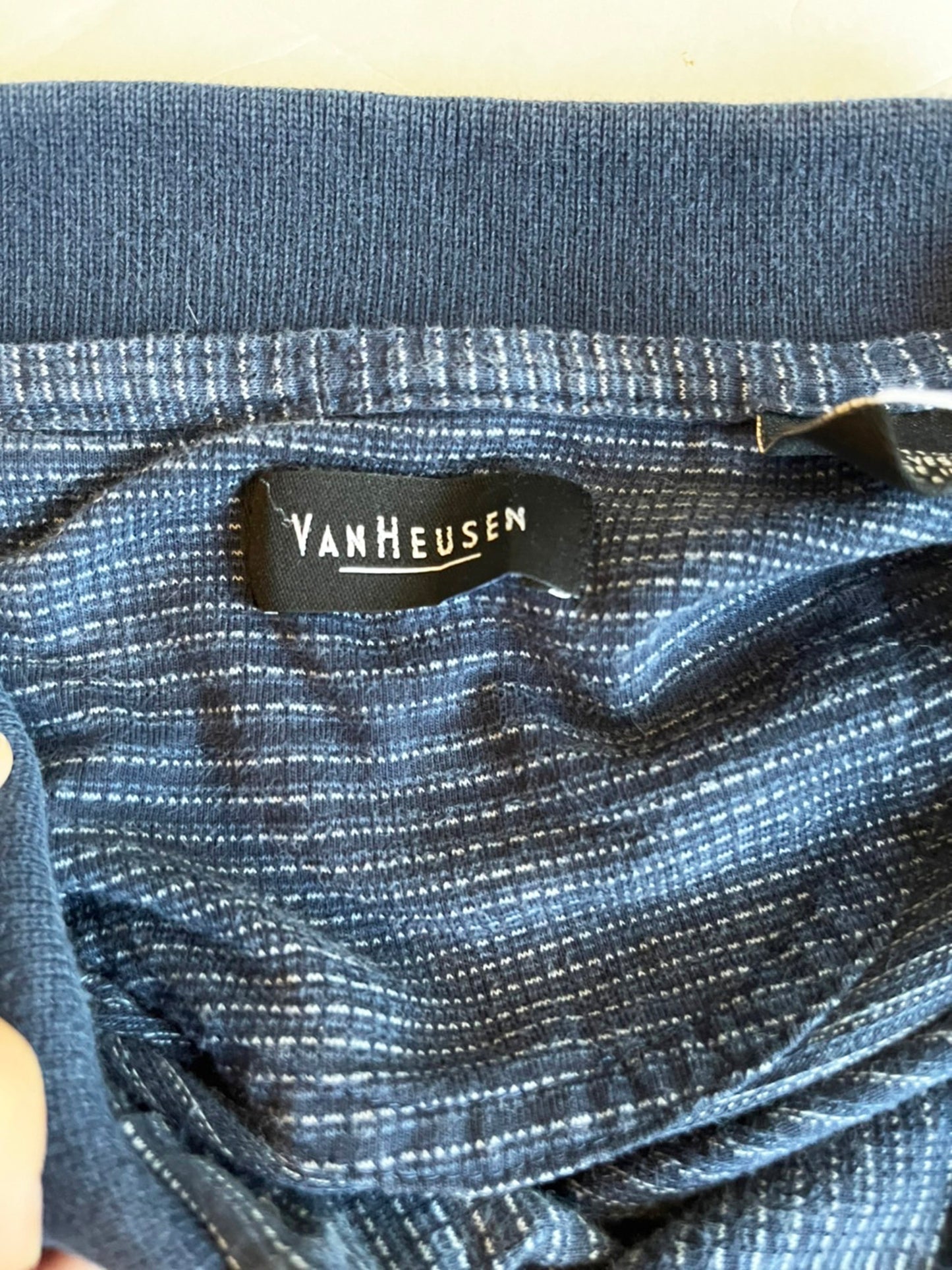 【VANHEUSEN】ヴァンヒューゼン 古着 ポロシャツ オーバーサイズ ネイビー（men's XLサイズ)