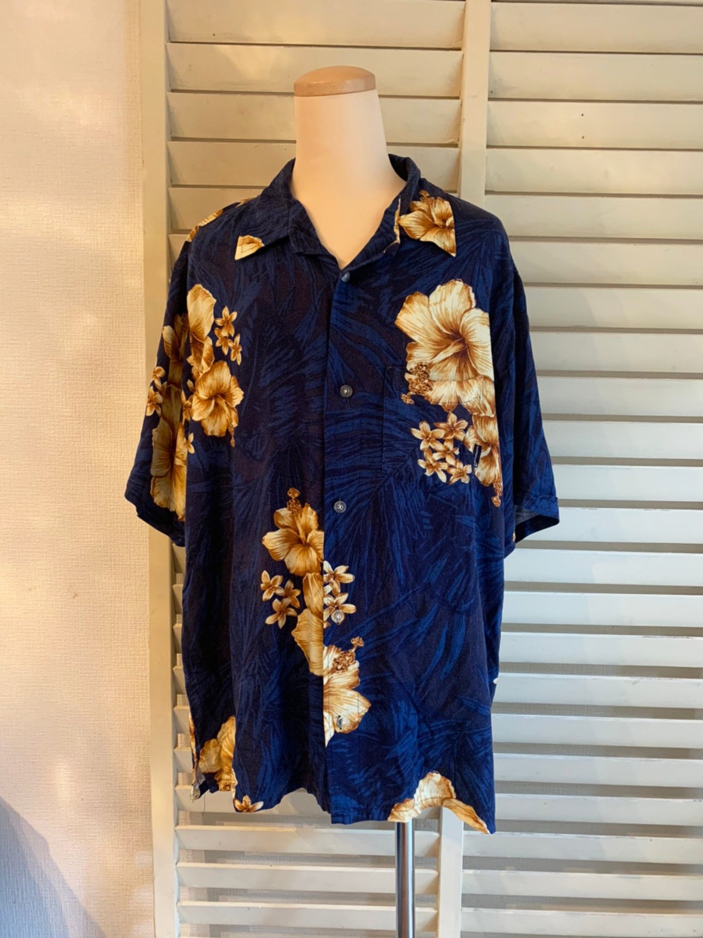 【billabong】 90'sビラボン 花アロハシャツ ハワイアン　ビンテージ (men's L)