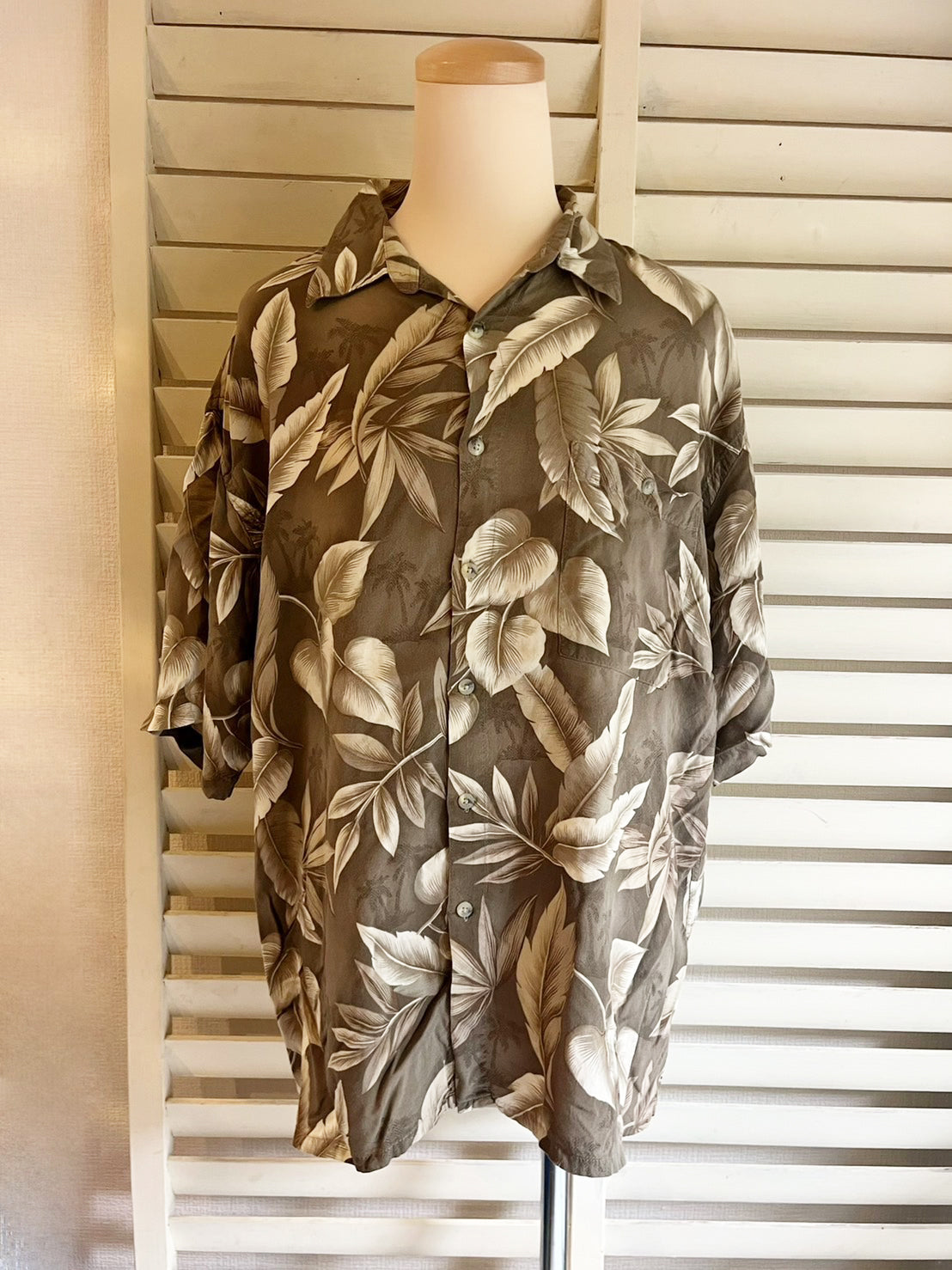 【Pierre Cardin】 All Over Pattan  Aloha Shirt ピエールカルダン オールオーバーパターン リーフ柄 開襟 レーヨン アロハシャツ （men's XL)